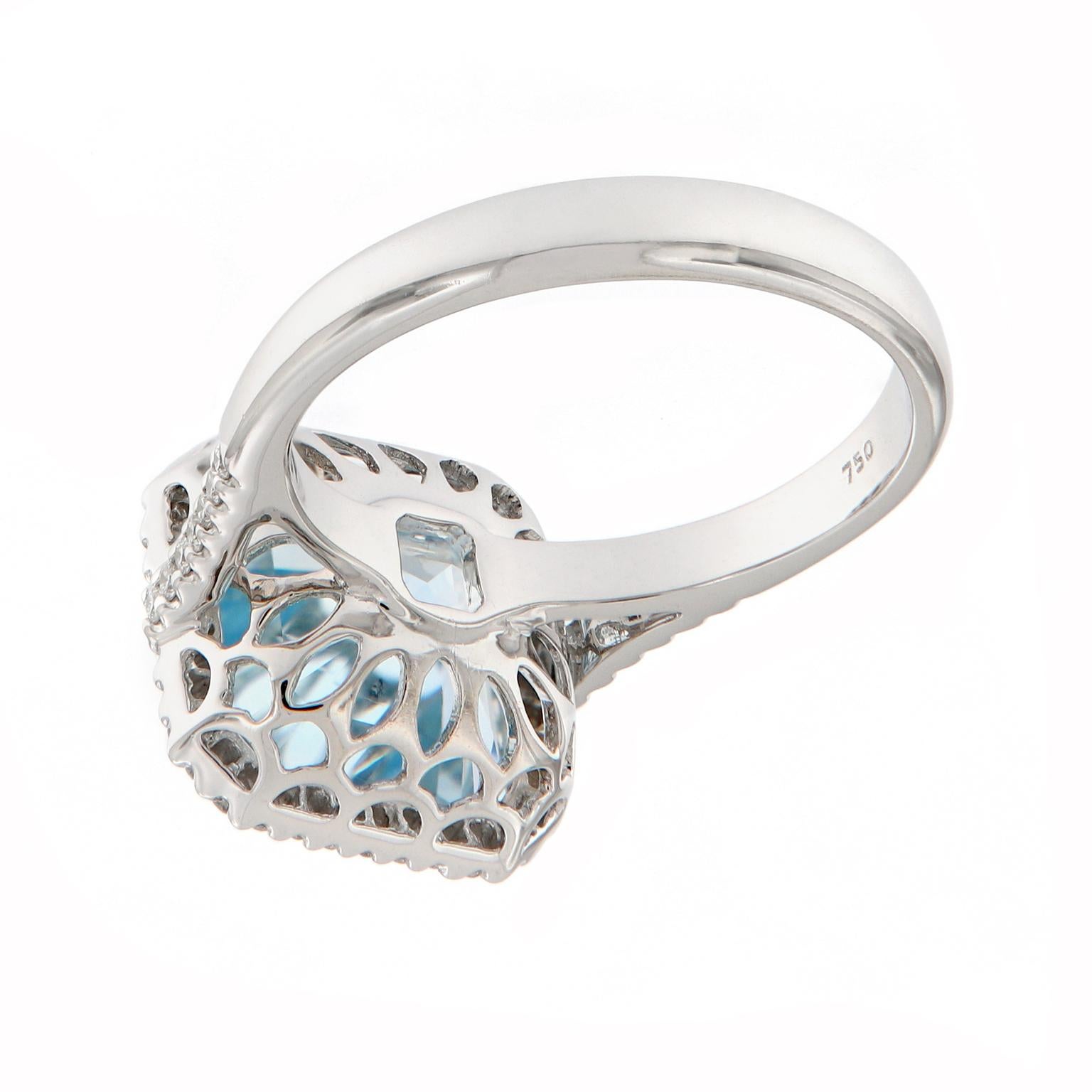 Women's Aquamarine Diamond 18 Karat White Gold Cocktail Ring