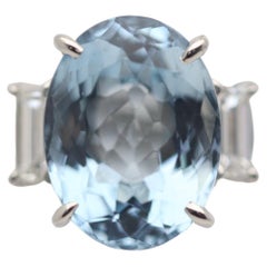 Platinring mit 3 Steinen mit Aquamarin und Diamant