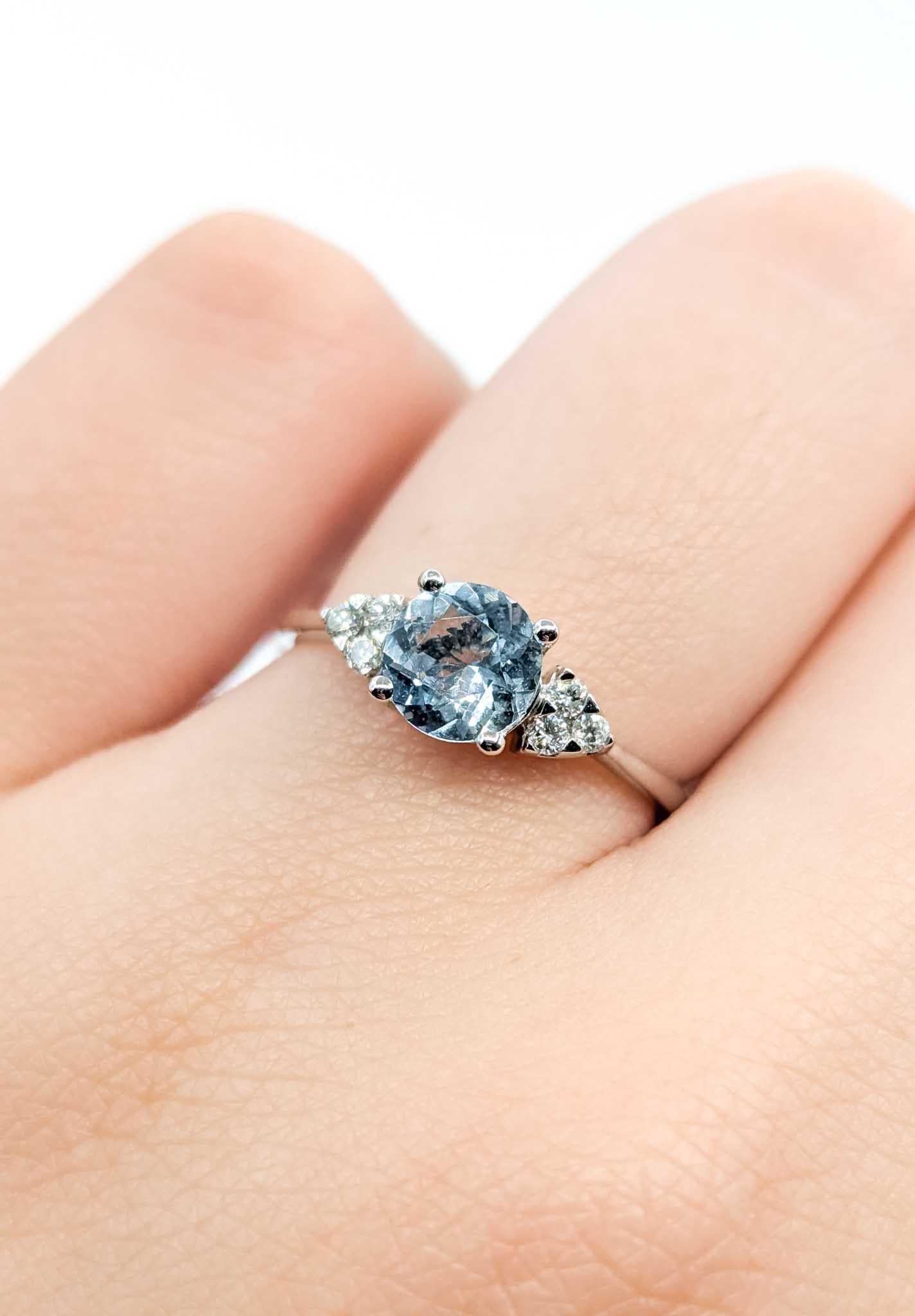 Anello con acquamarina e diamanti in oro bianco 14k In condizioni ottime in vendita a Bloomington, MN