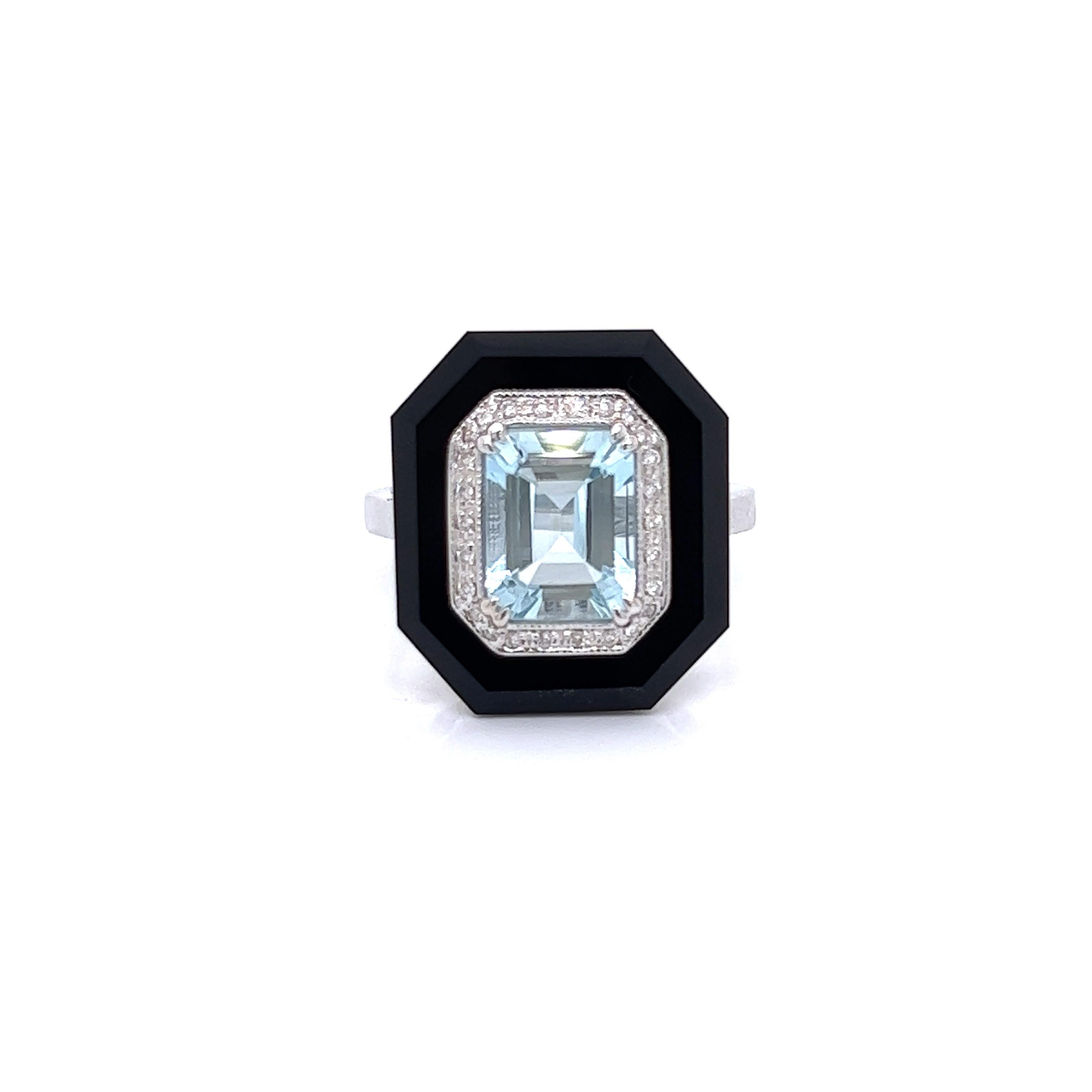 Modern Aquamarine, Diamond and Black Onyx Ring For Sale