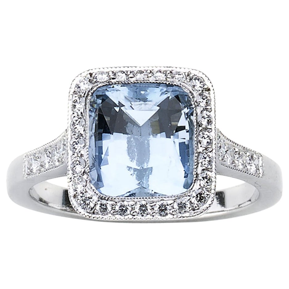 Aquamarine, Diamond and Platinum Cluster Ring For Sale