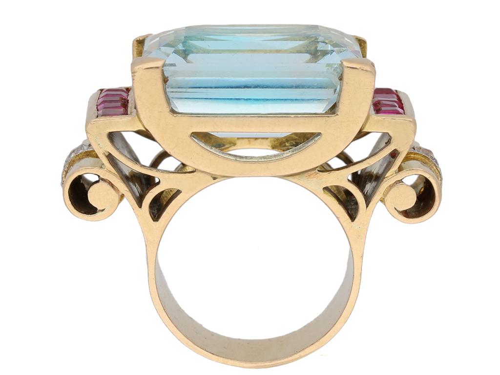 Aquamarine, diamond and synthetic ruby cocktail ring, circa 1945. In Good Condition For Sale In London, GB