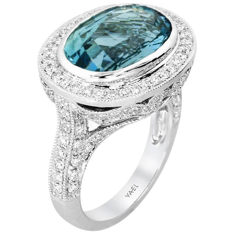 Aquamarine Diamond and White Gold Ring For Sale