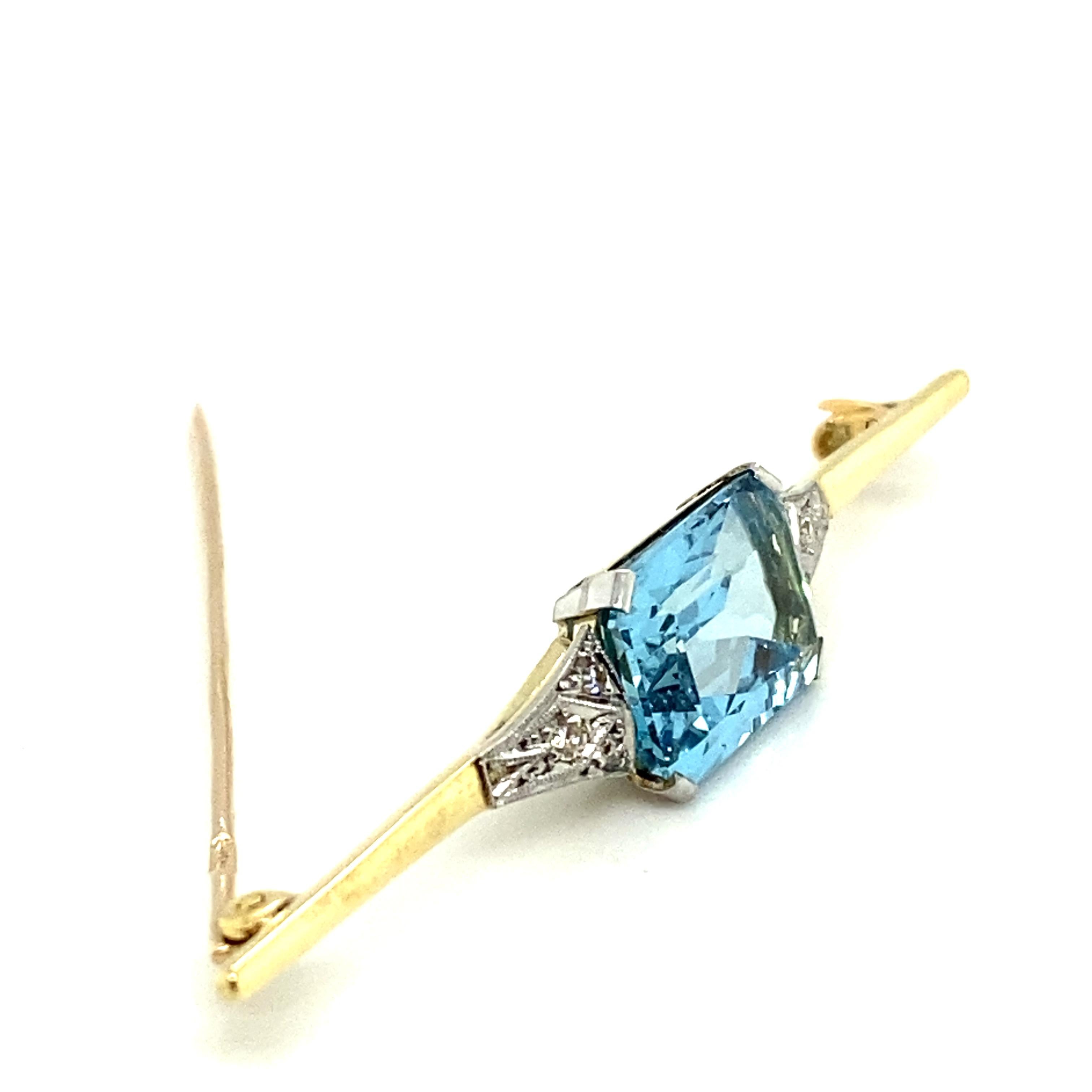 Broche de barra de diamantes aguamarina en oro 585 en venta 1