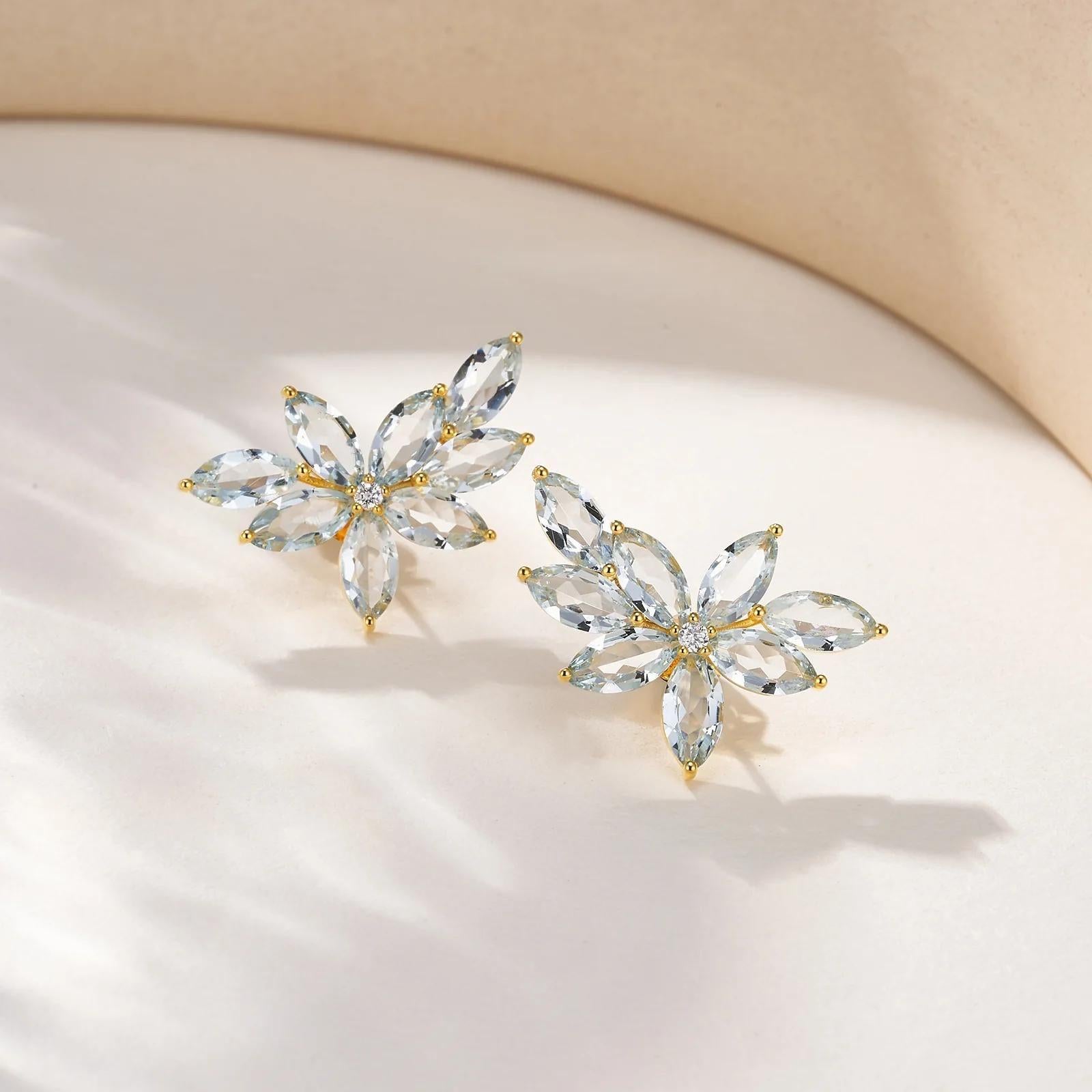 Marquise Cut Nina Zhou Aquamarine Diamond Cluster Earrings For Sale