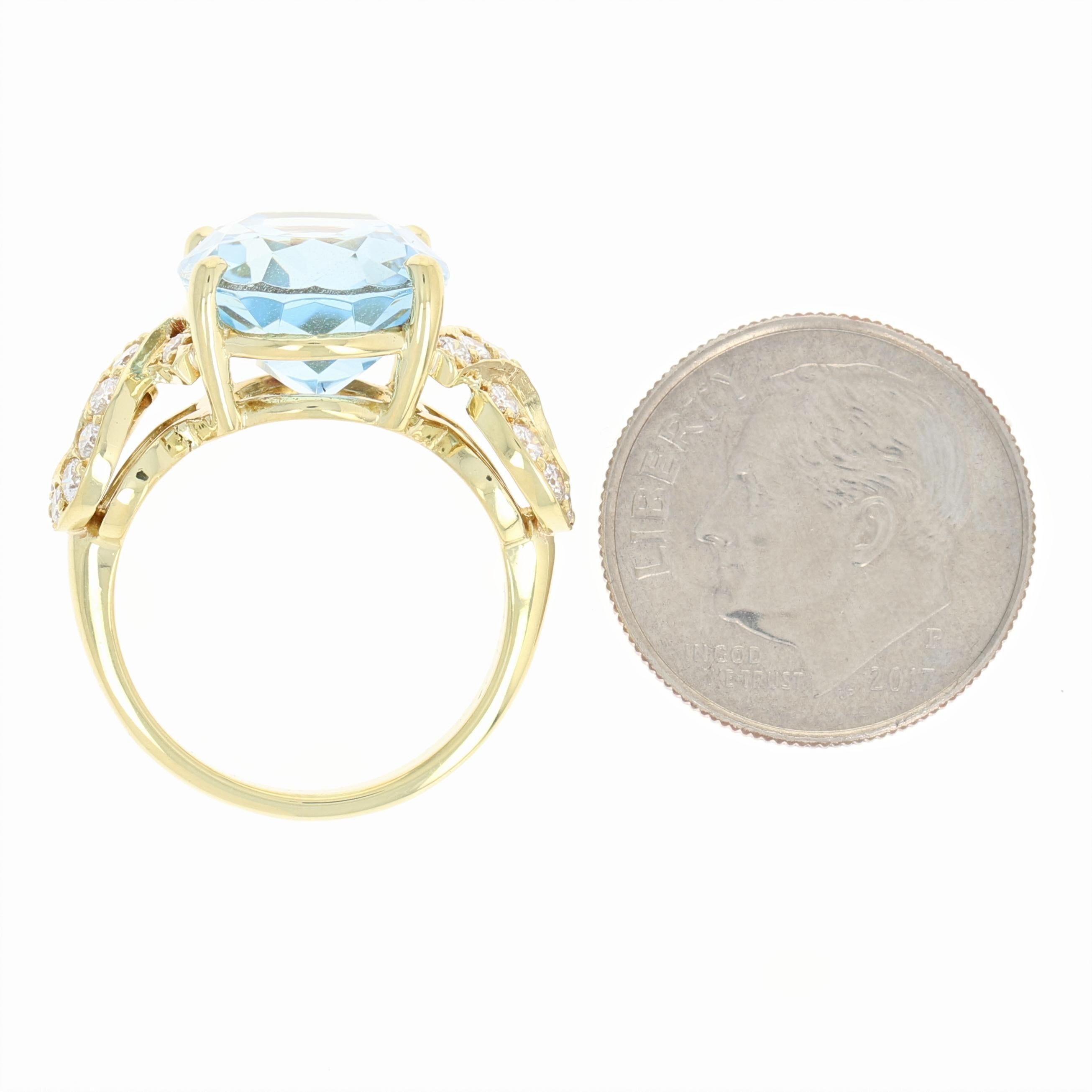 Aquamarine and Diamond Cocktail Ring, 18 Karat Gold Oval Brilliant 7.23 Carat 2