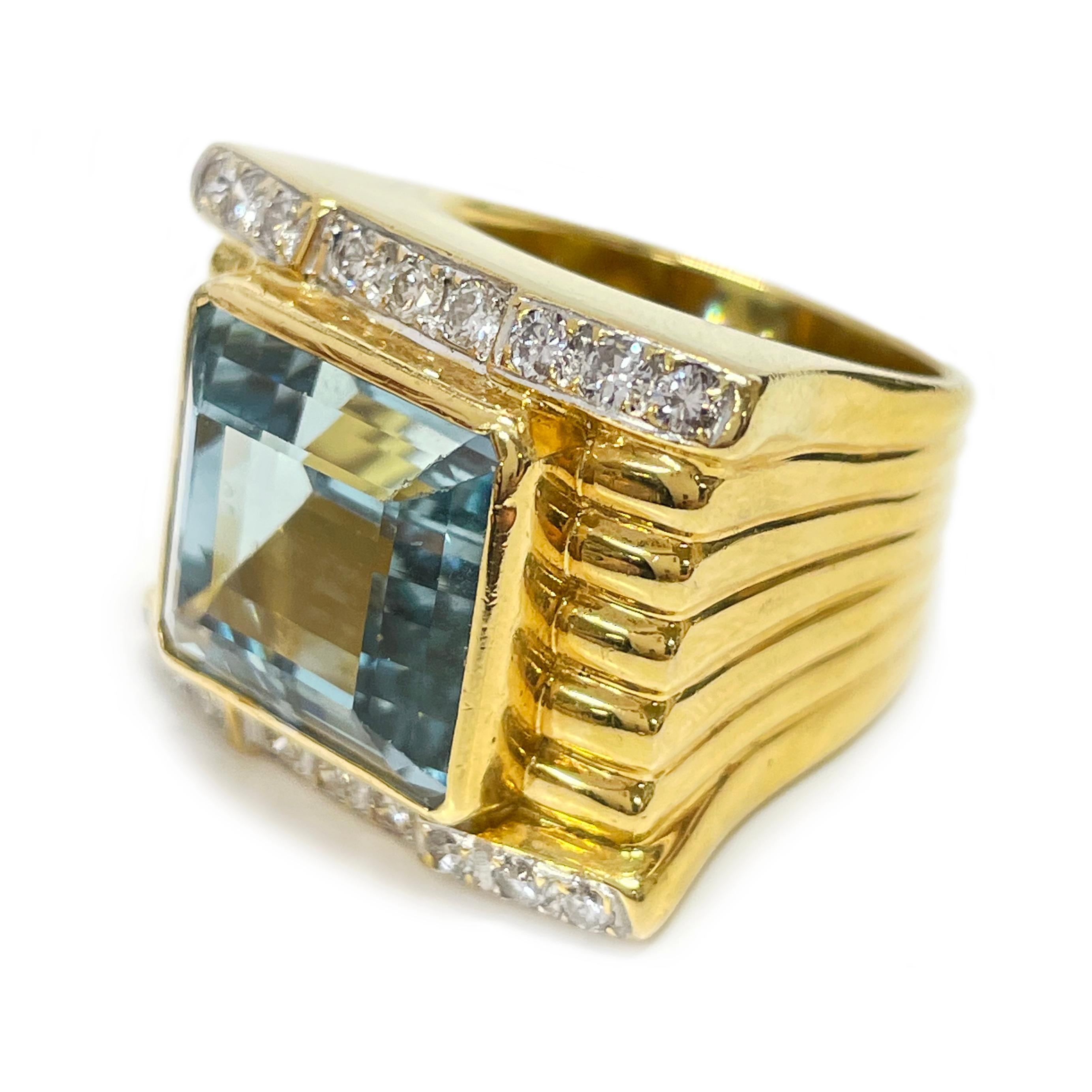 Emerald Cut Aquamarine Diamond Cocktail Ring, 19.4 Carat For Sale