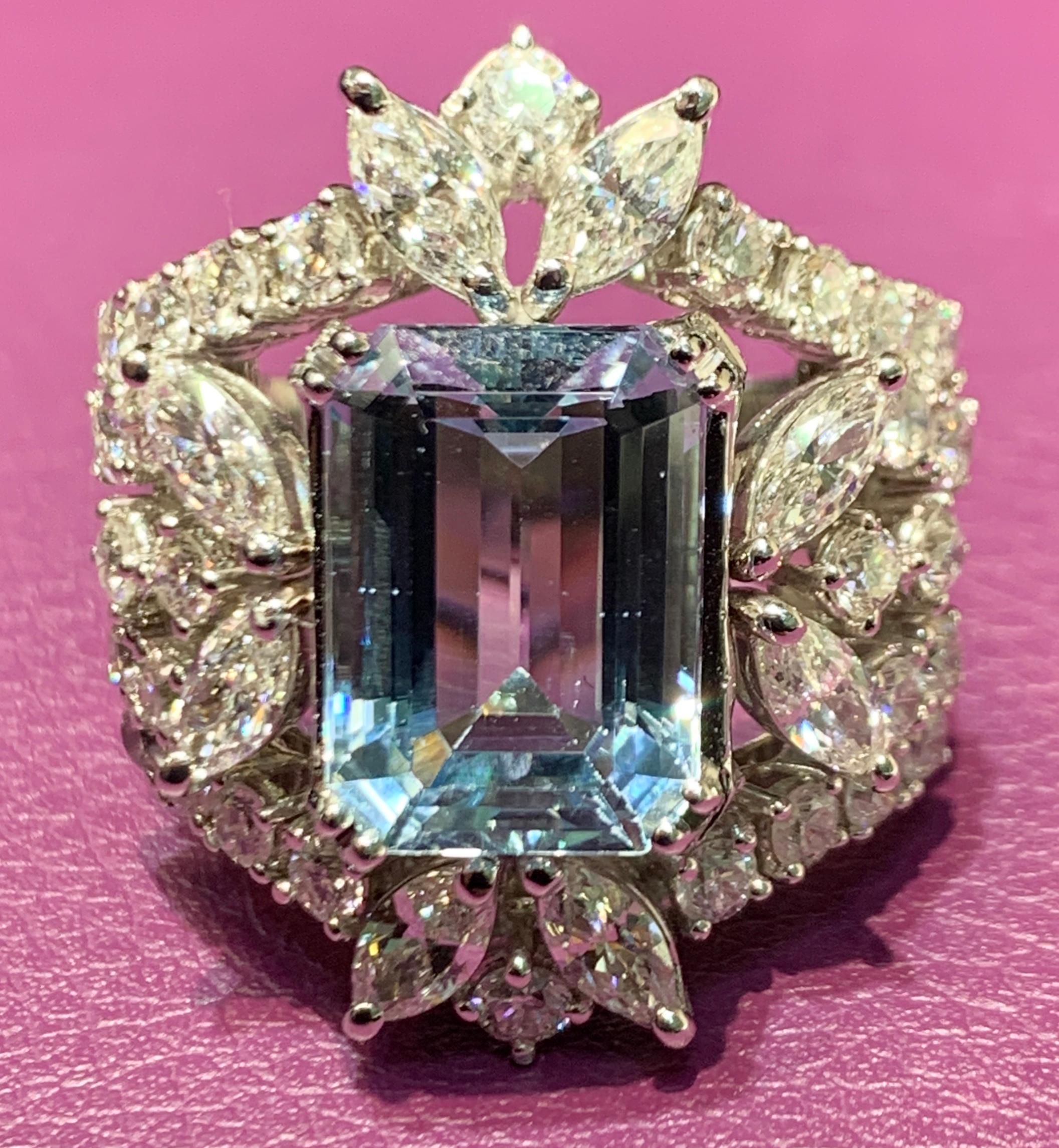 Aquamarine and Diamond Cocktail Ring In Excellent Condition For Sale In New York, NY