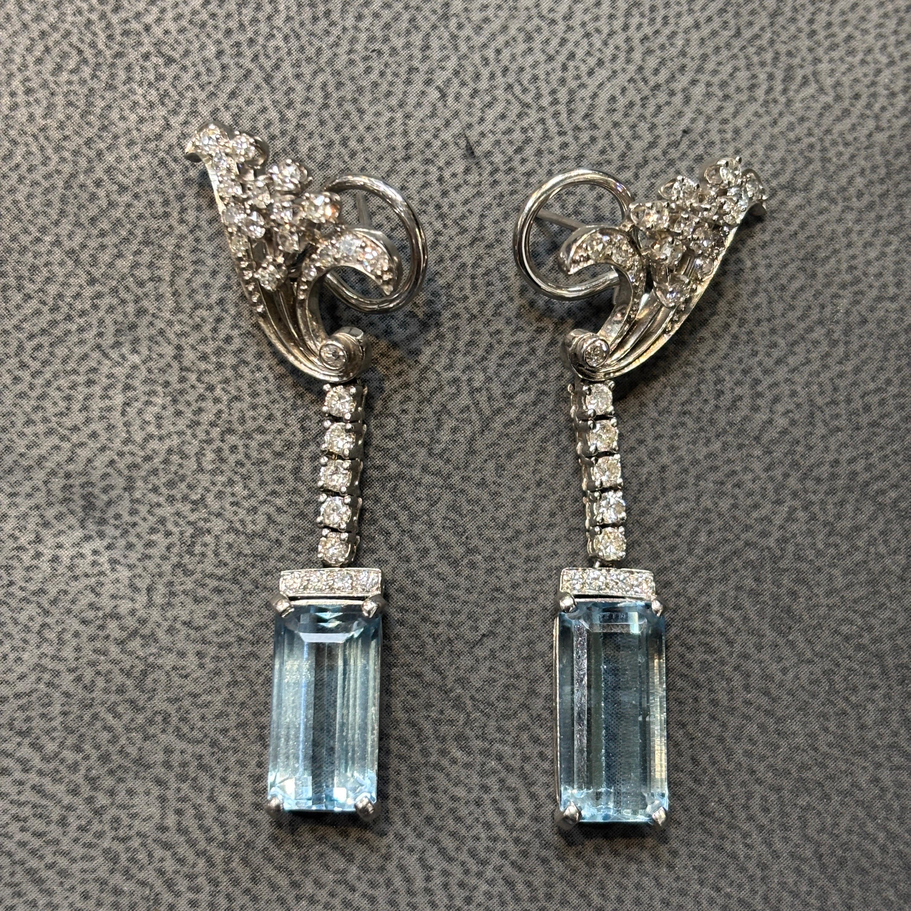 Orecchini pendenti con acquamarina e diamanti In condizioni ottime in vendita a New York, NY