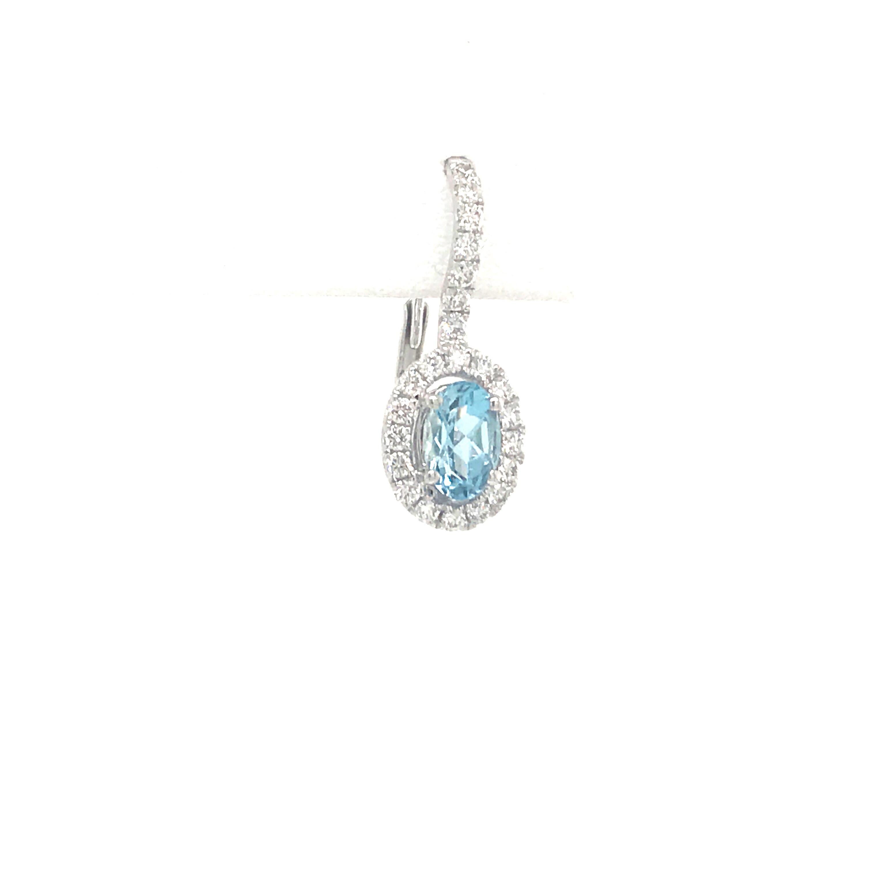 Contemporary Aquamarine Diamond Drop Earrings 1.22 Carat 14 Karat White Gold For Sale