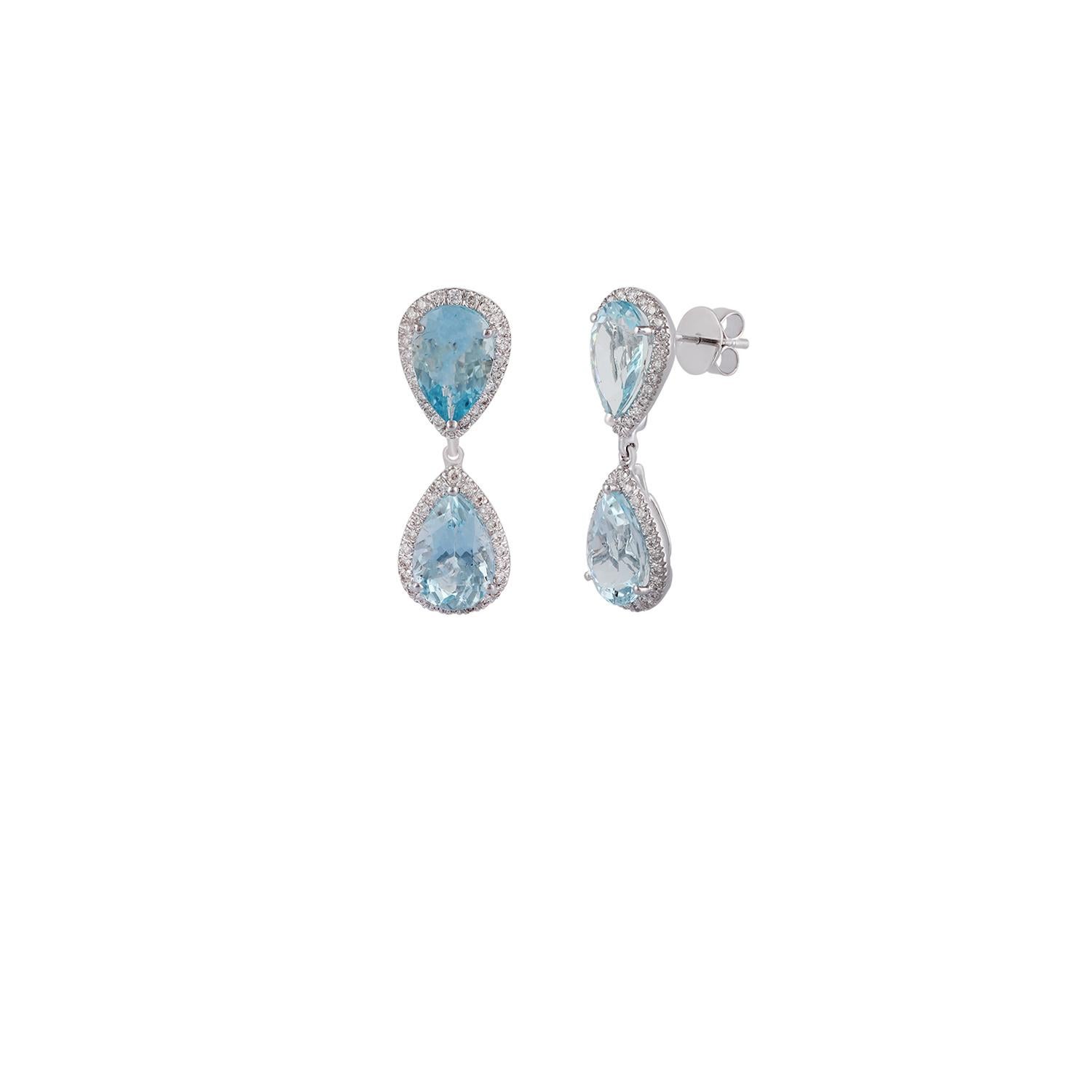 Contemporary Aquamarine and Diamond Earring Studded in 18 Karat White Gold
