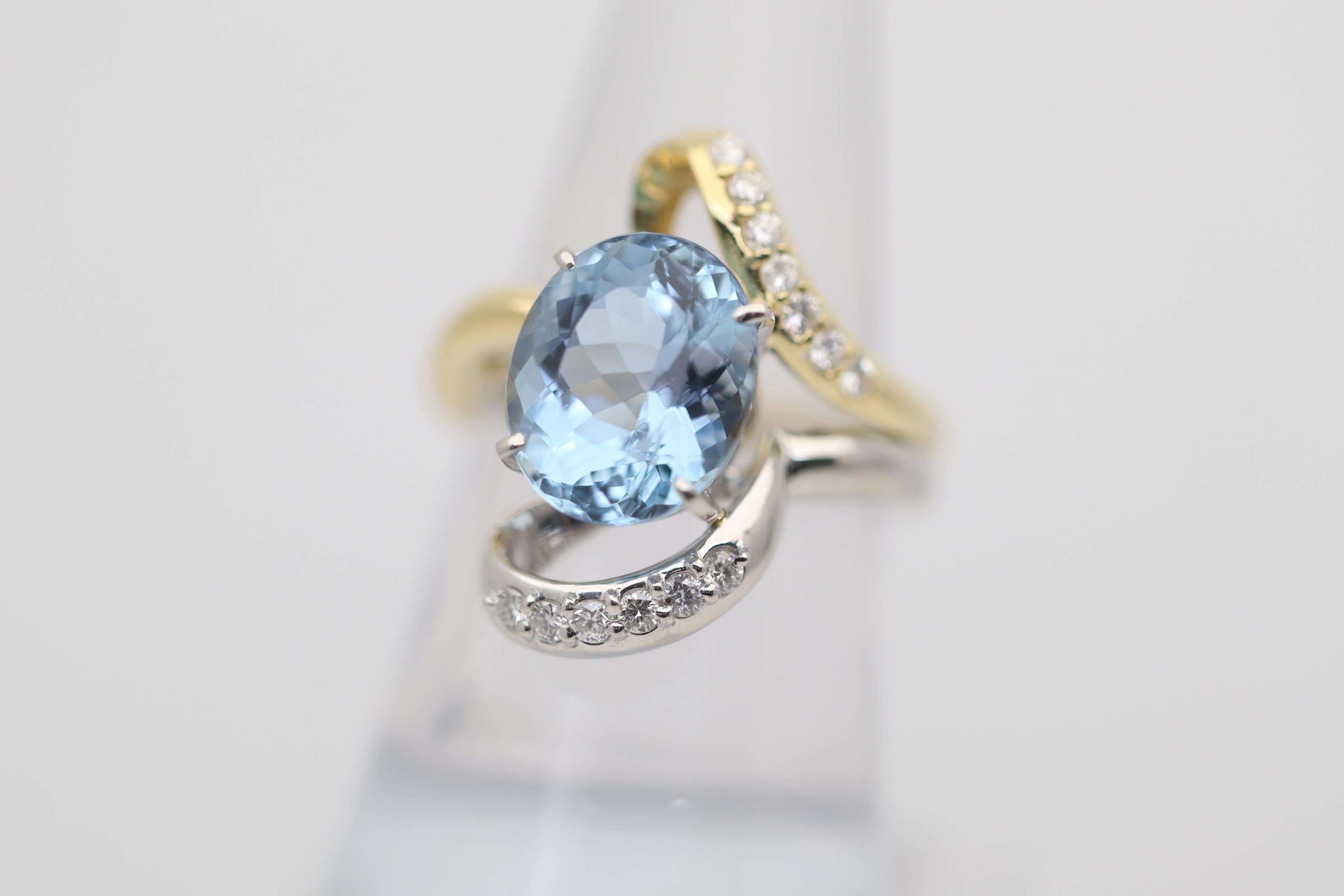 Oval Cut Aquamarine Diamond Gold & Platinum Two-Tone Ring For Sale