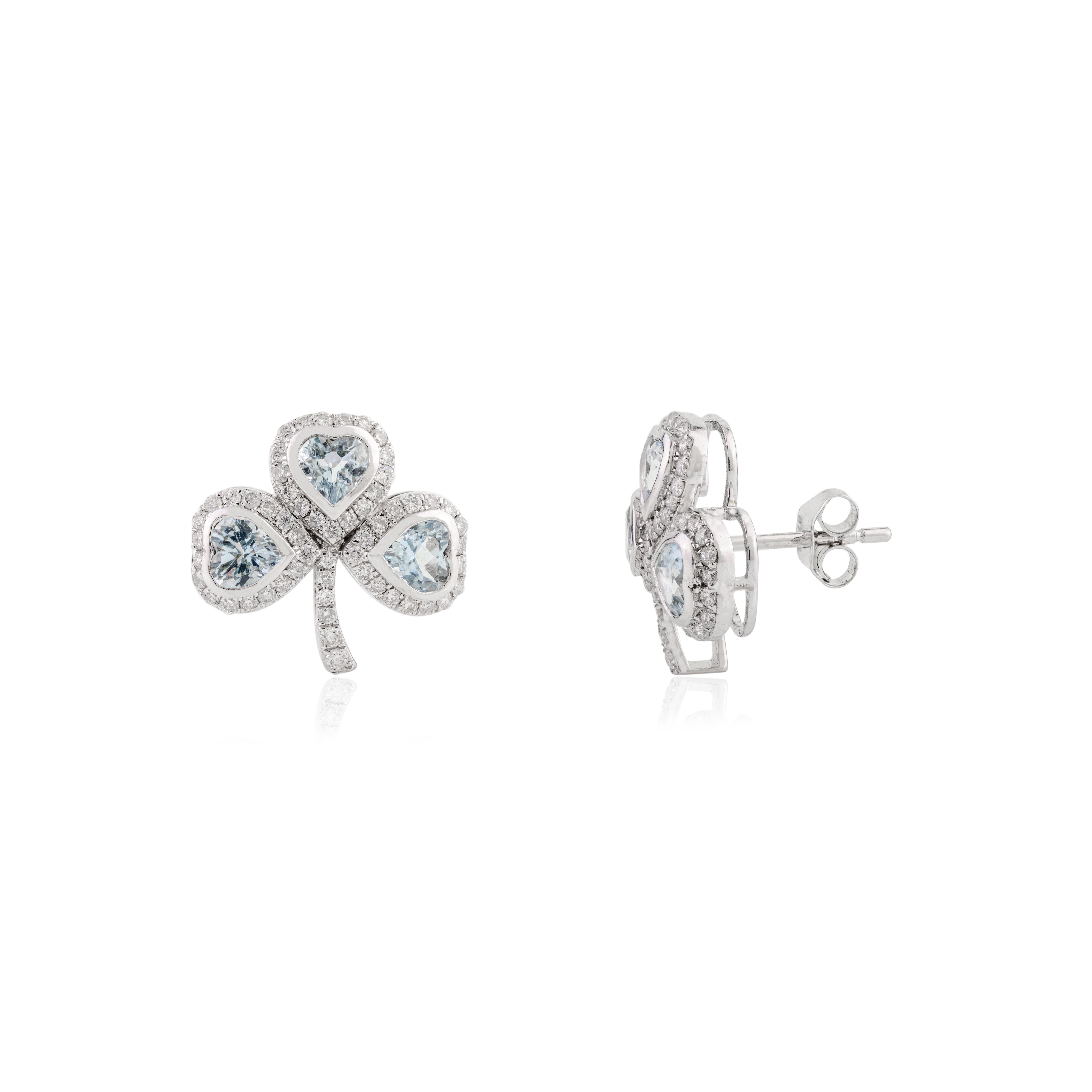 Aquamarine Diamond Halo Clover Wedding Stud Earrings for Women 18k White Gold In New Condition For Sale In New York, NY
