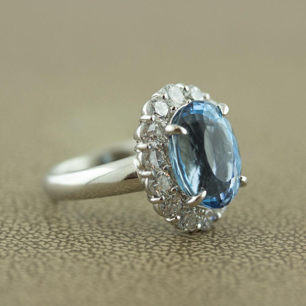Aquamarine Diamond Halo Platinum Ring In New Condition In Beverly Hills, CA