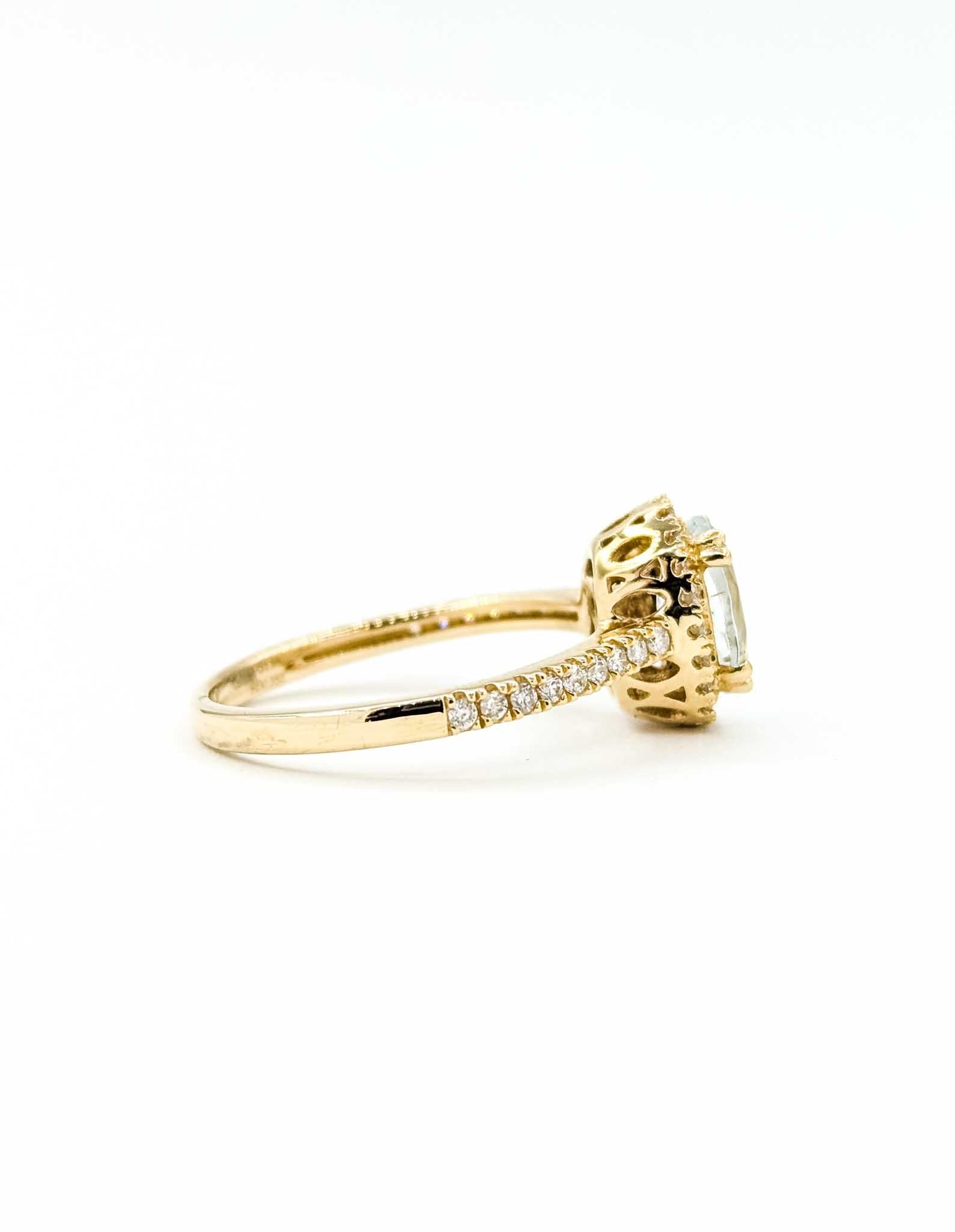 Anello aureola con acquamarina e diamante in oro giallo 14k in vendita 1