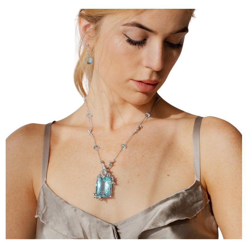 18ct White Gold Reef Pendant with 79.48ct Aquamarine, Diamonds & Blue Topaz For Sale