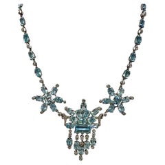 Collana con frange in platino con diamanti e acquamarina, circa anni '50