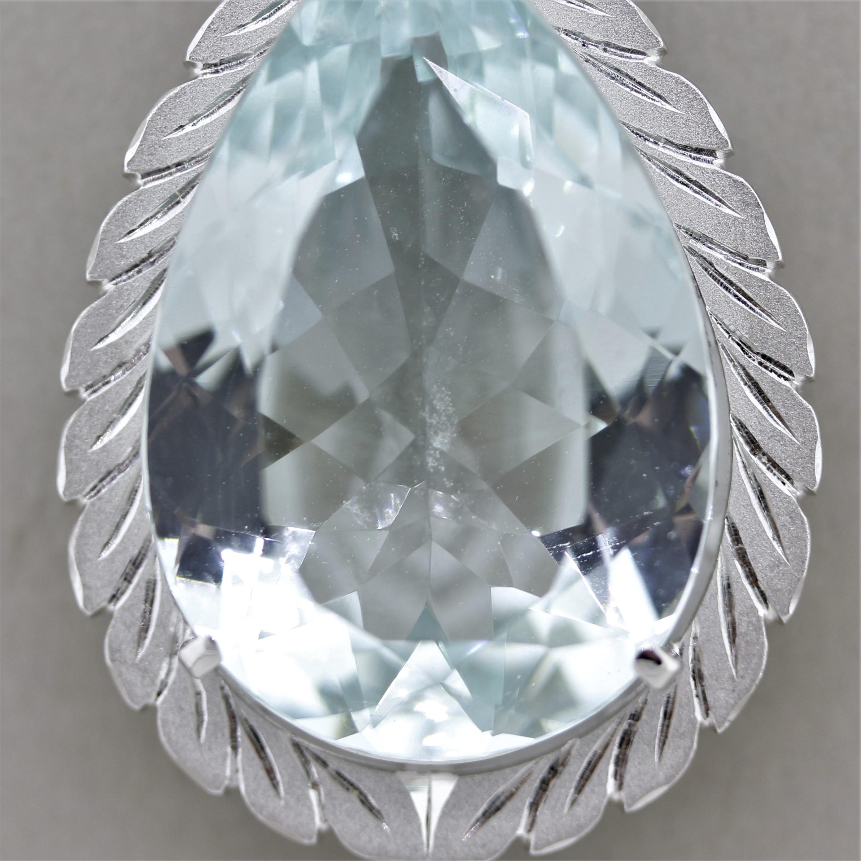 Aquamarine Diamond Platinum Pendant In New Condition For Sale In Beverly Hills, CA