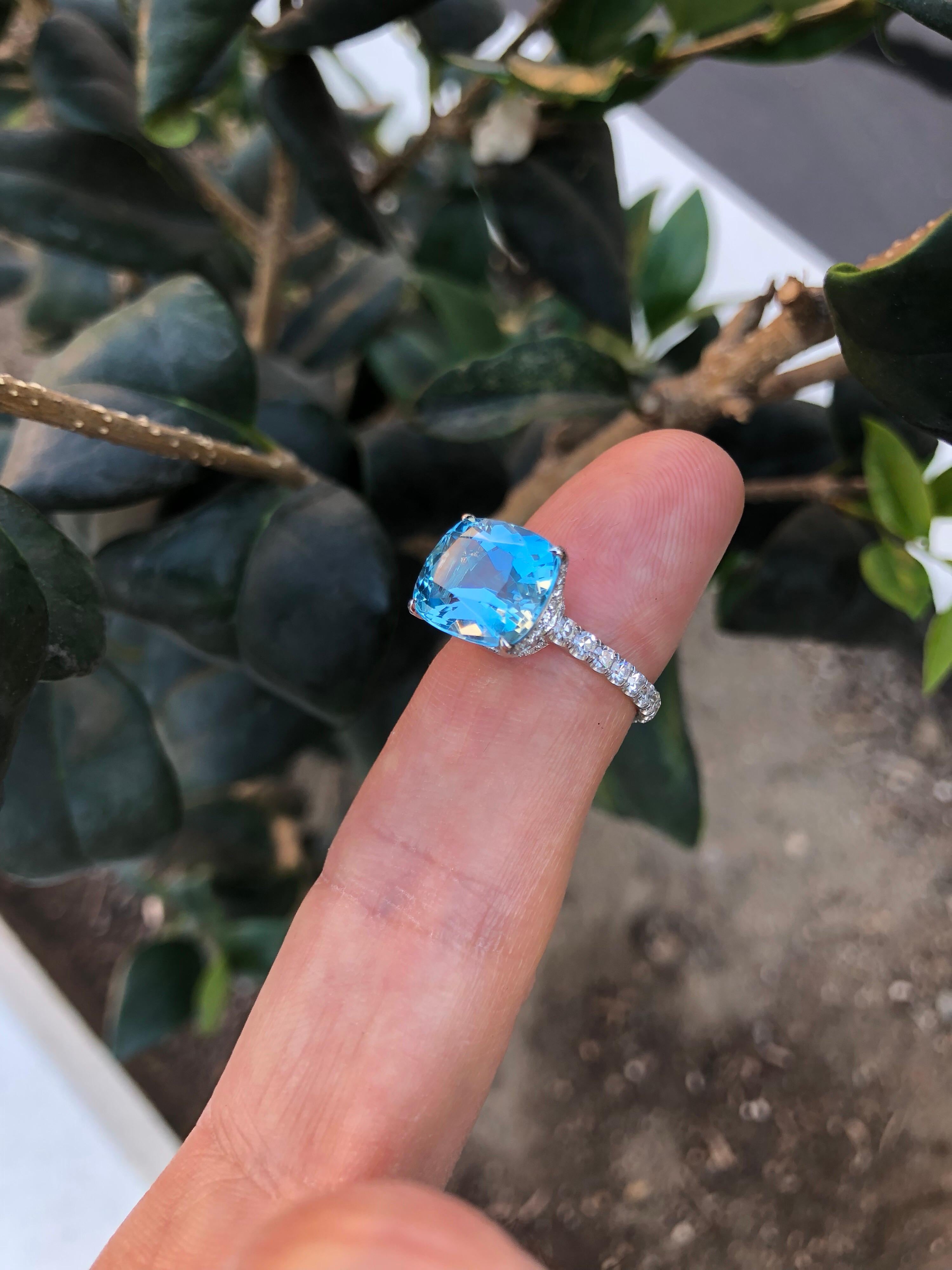 Aquamarine Ring Cushion Cut 5.11 Carats 2