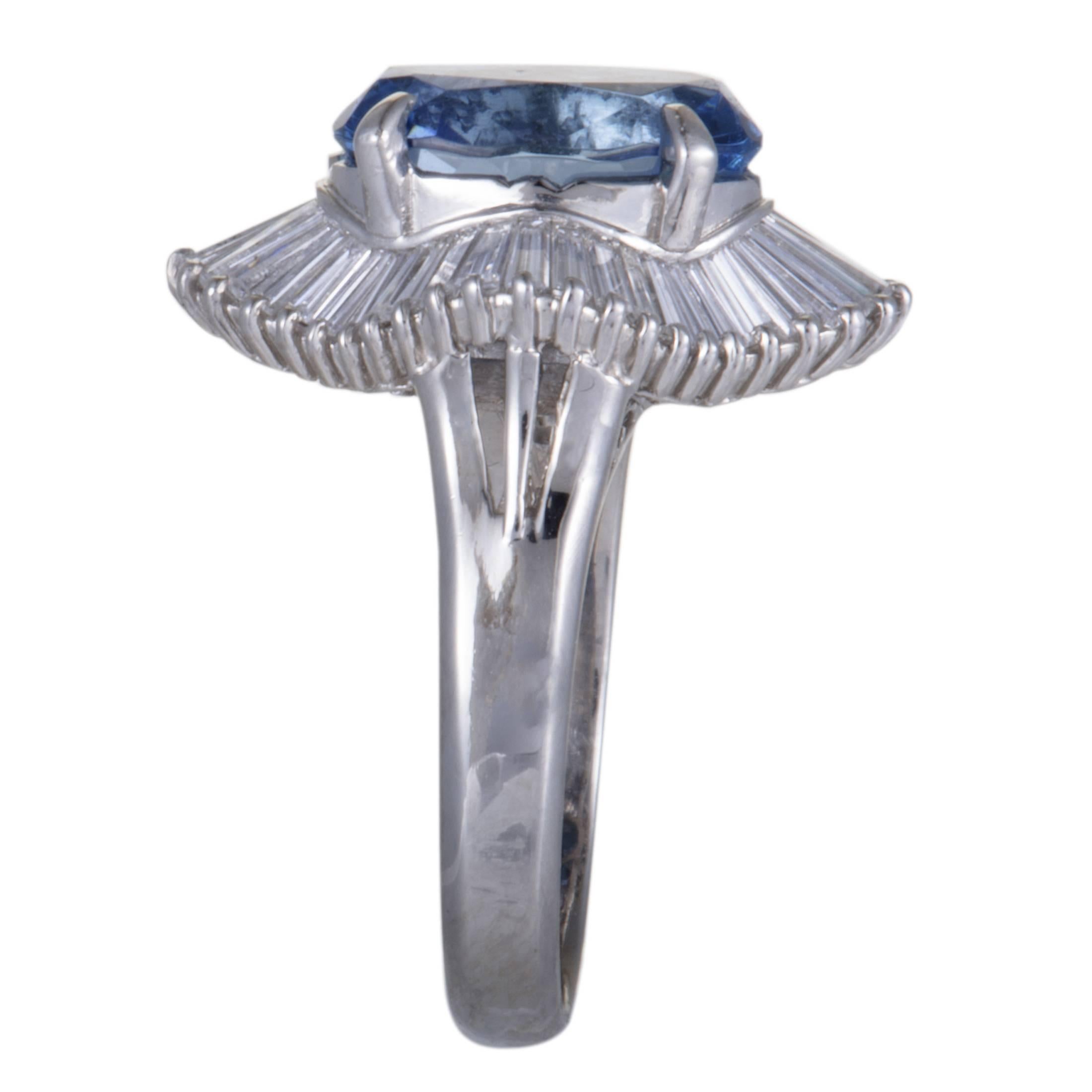 Aquamarine Diamond Platinum Ring In Excellent Condition In Southampton, PA