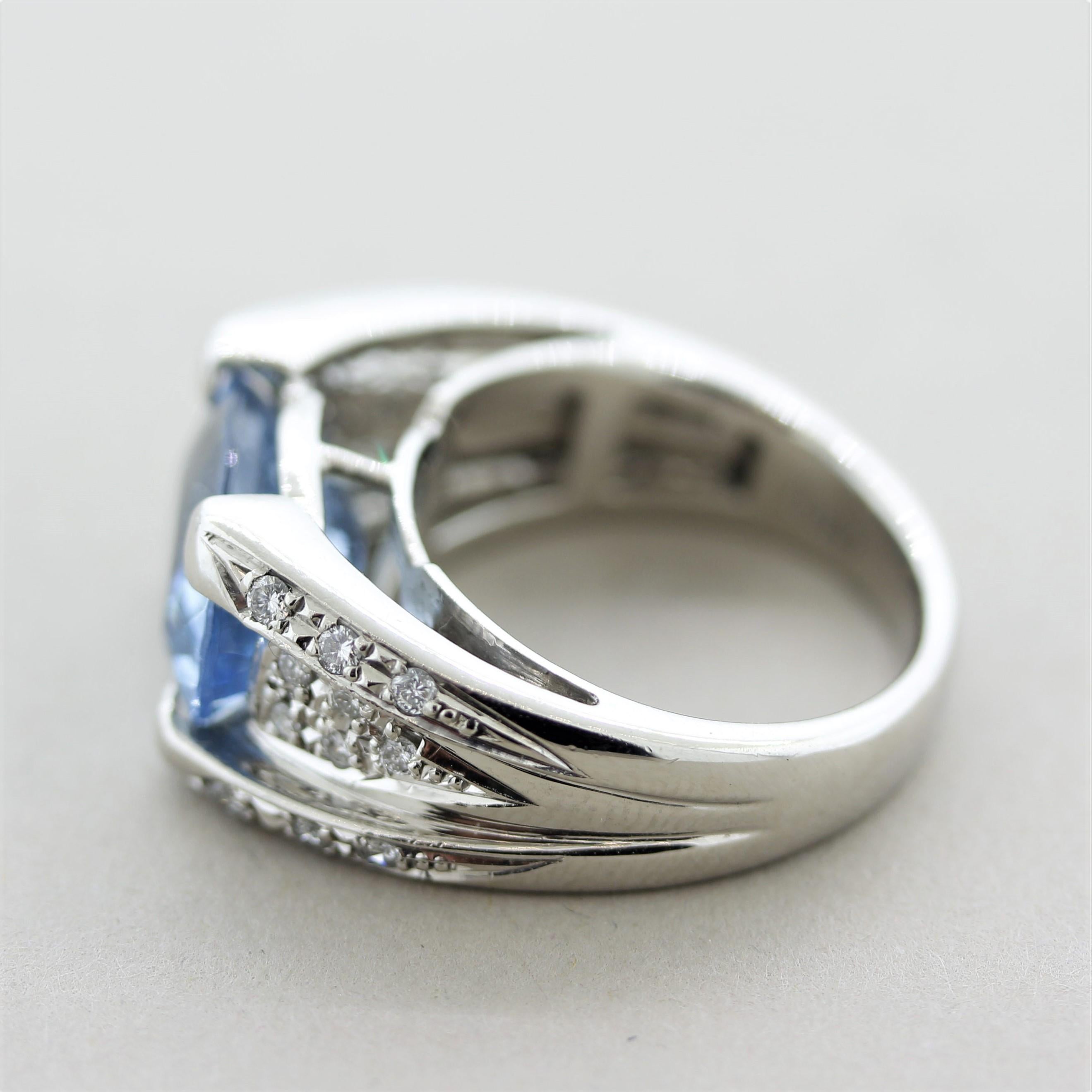 Aquamarine Diamond Platinum Ring In New Condition For Sale In Beverly Hills, CA