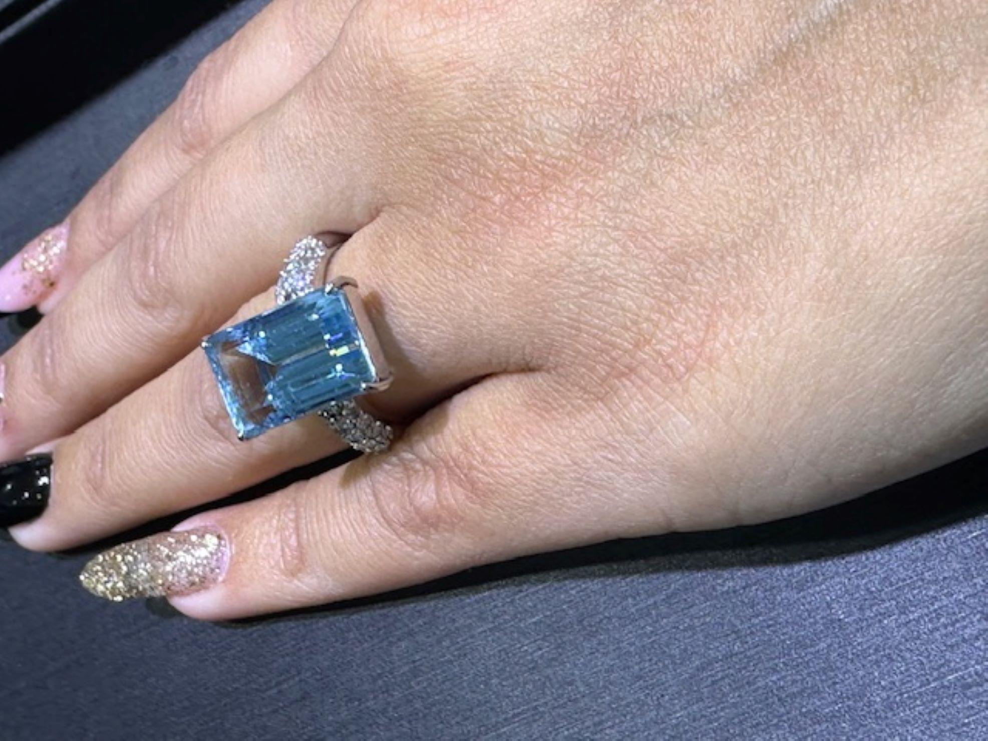 Aquamarine Diamond Platinum Ring 2