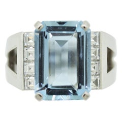 Platin-Ring mit Aquamarin und Diamant