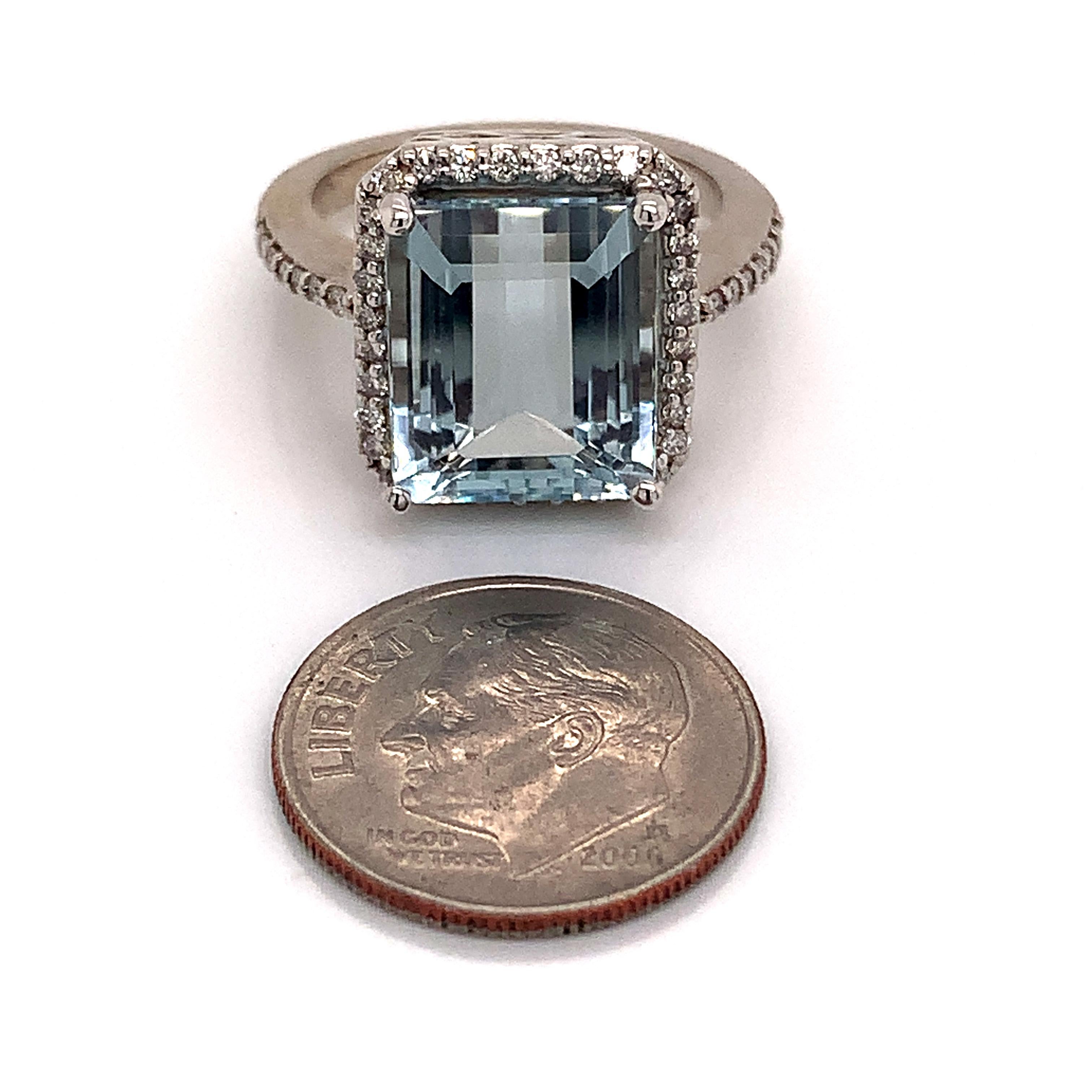 Aquamarine Diamond Ring 14k Gold, 6 TCW Certified For Sale 1