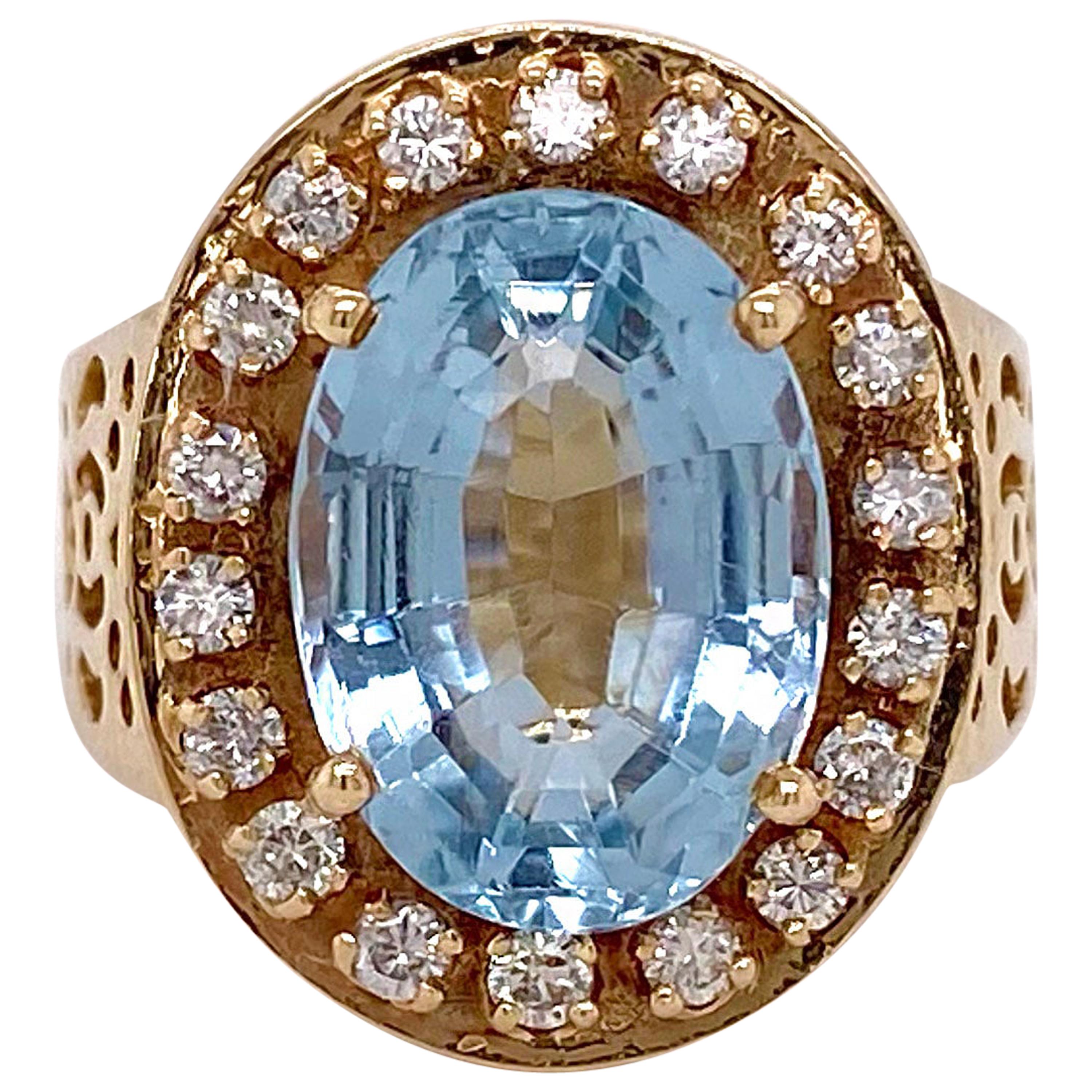 Aquamarine Diamond Ring, 5.55 Carats 14K Gold Filigree Design with Diamond Halo