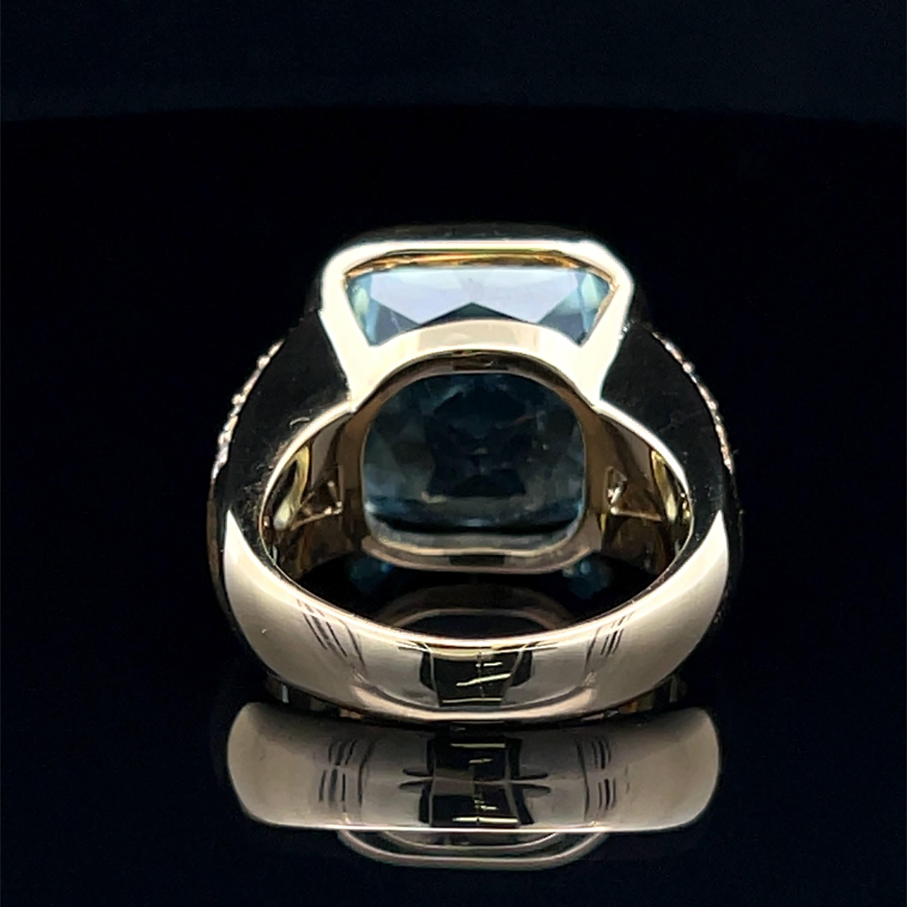 Women's or Men's Aquamarine & Diamond Ring by Anne Middleton Circa 1980s For Sale