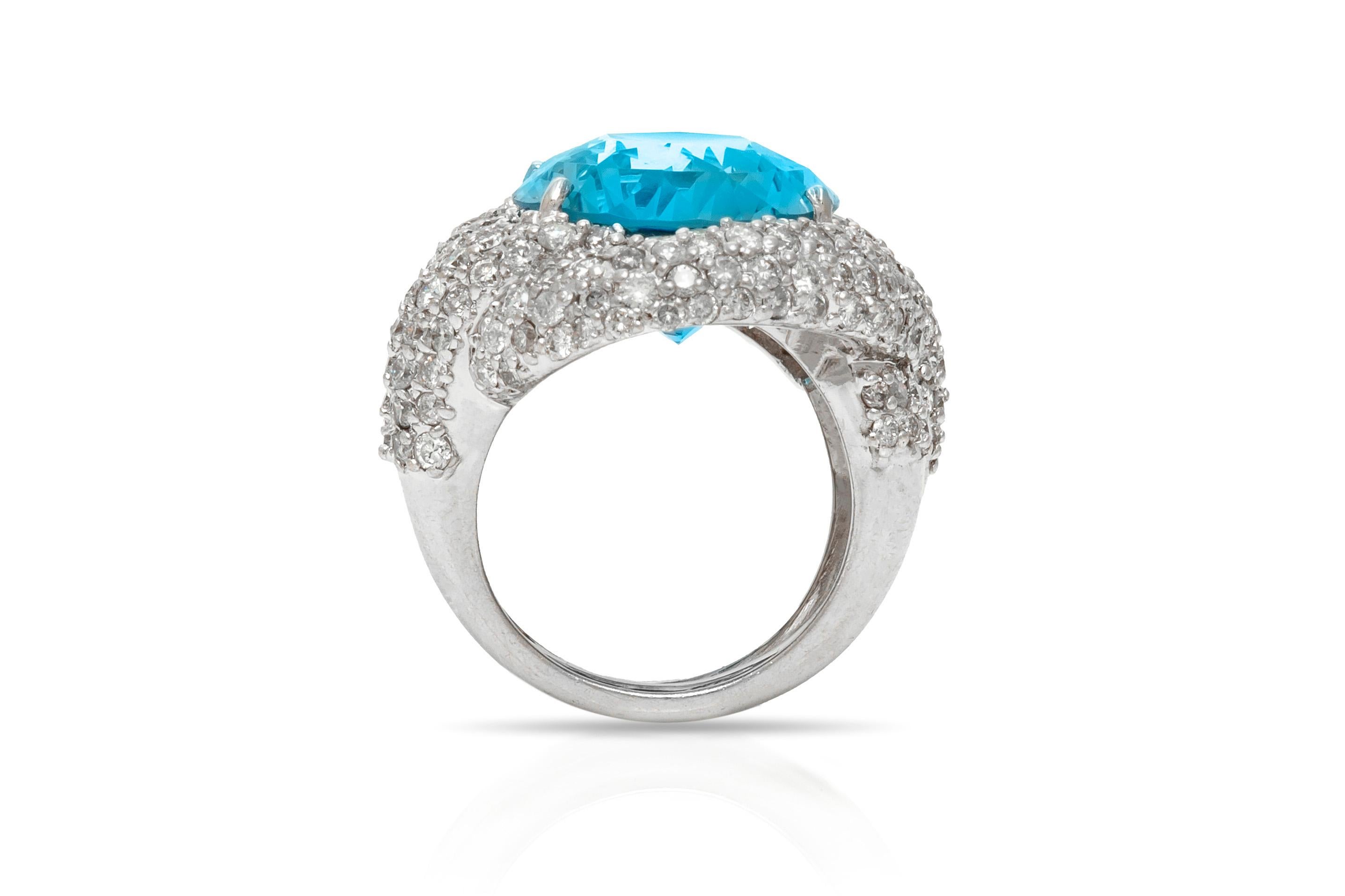 Aquamarine Diamond Ring In Good Condition For Sale In New York, NY