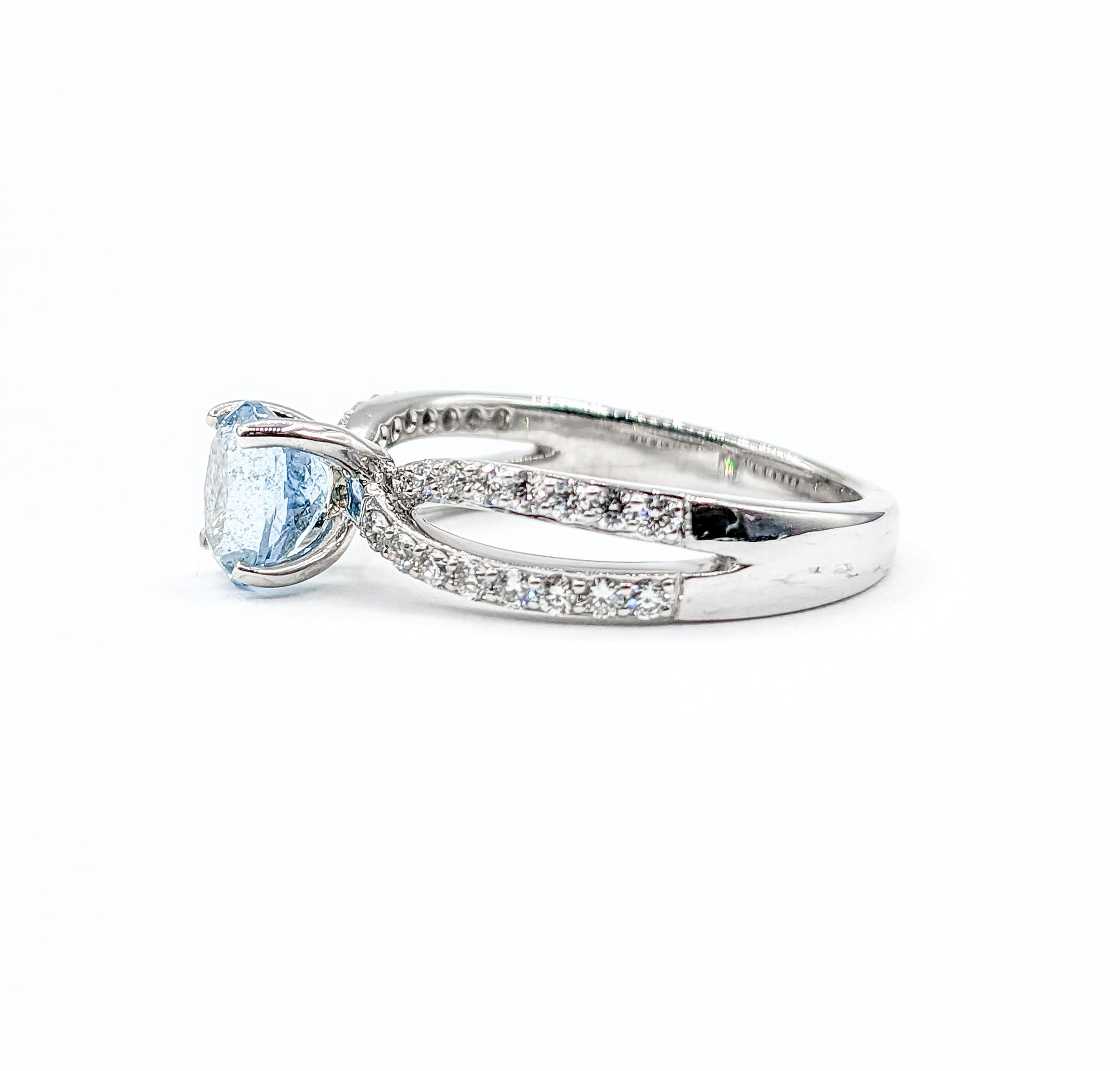 Aquamarine & Diamond Ring in 18k White Gold For Sale 4