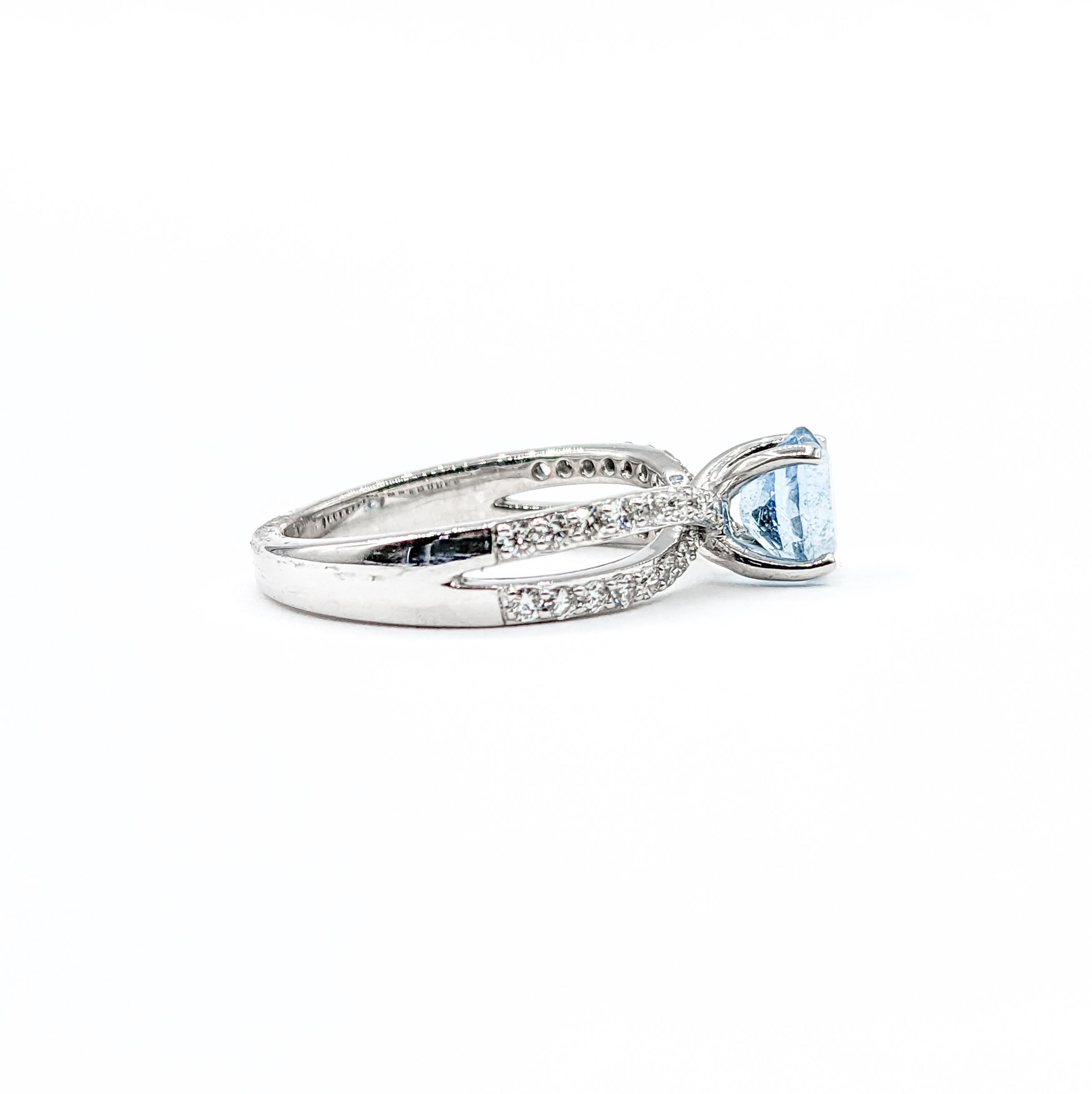 Women's Aquamarine & Diamond Ring in 18k White Gold For Sale