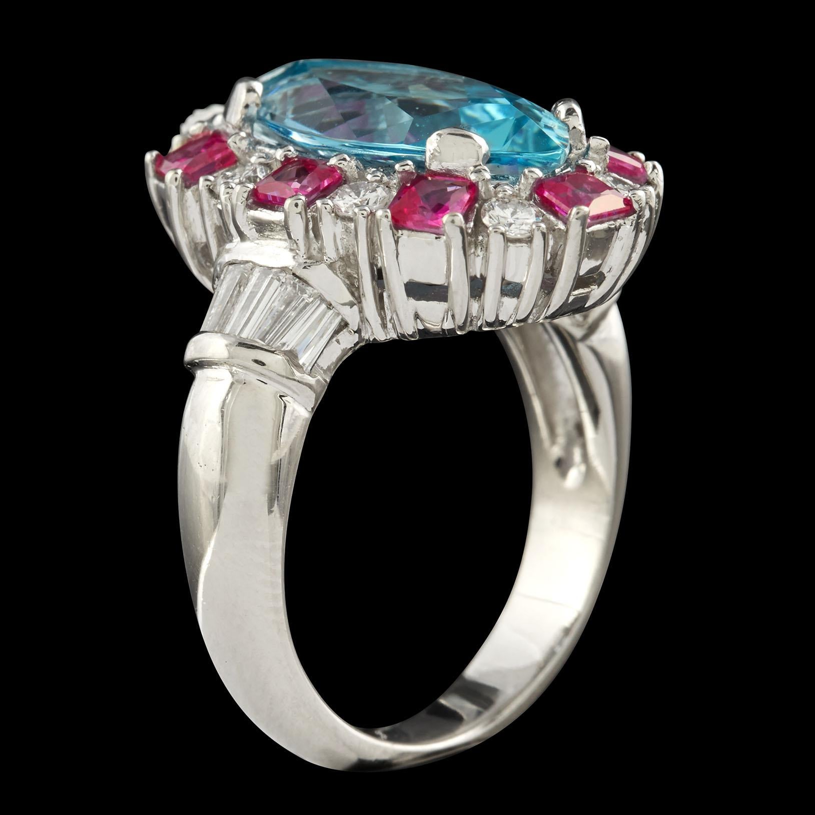 Aquamarine, Diamond & Ruby Ring In Excellent Condition For Sale In San Francisco, CA