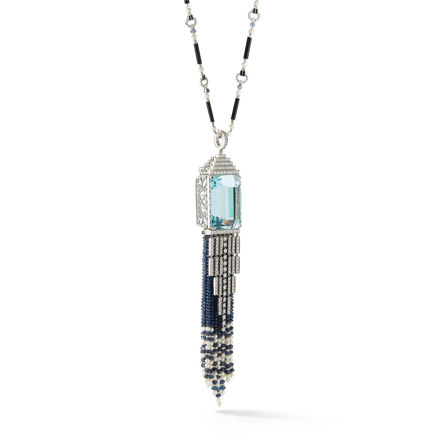 Collana con nappe di acquamarina, diamanti, zaffiri e perle In condizioni ottime in vendita a New York, NY