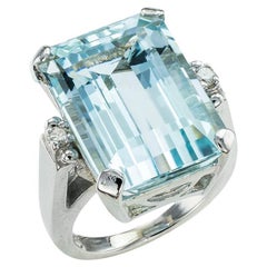 Aquamarine Diamond White Gold Solitaire Ring