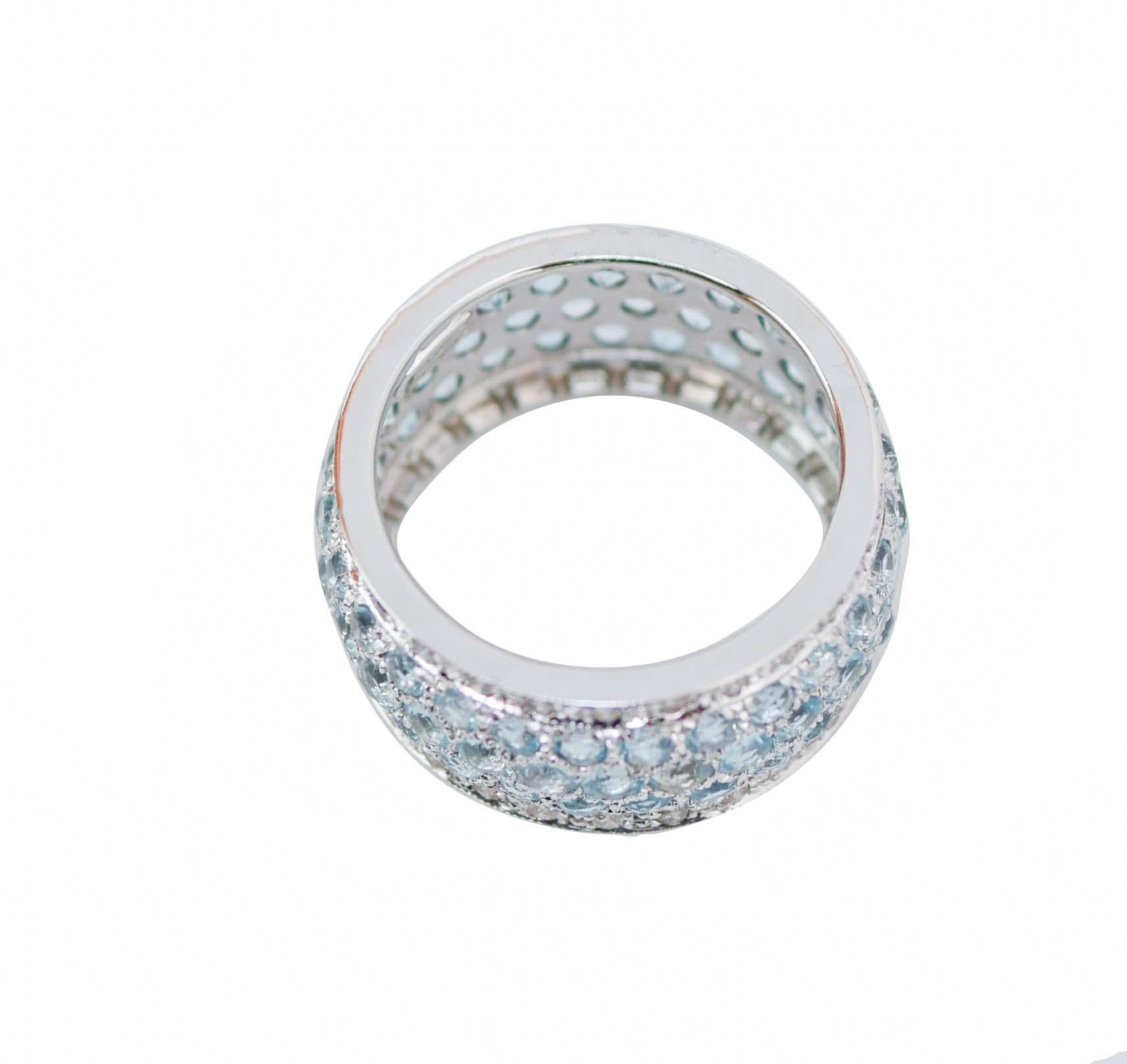 Retro Aquamarine, Diamonds, 14 Karat White Gold Band Ring.