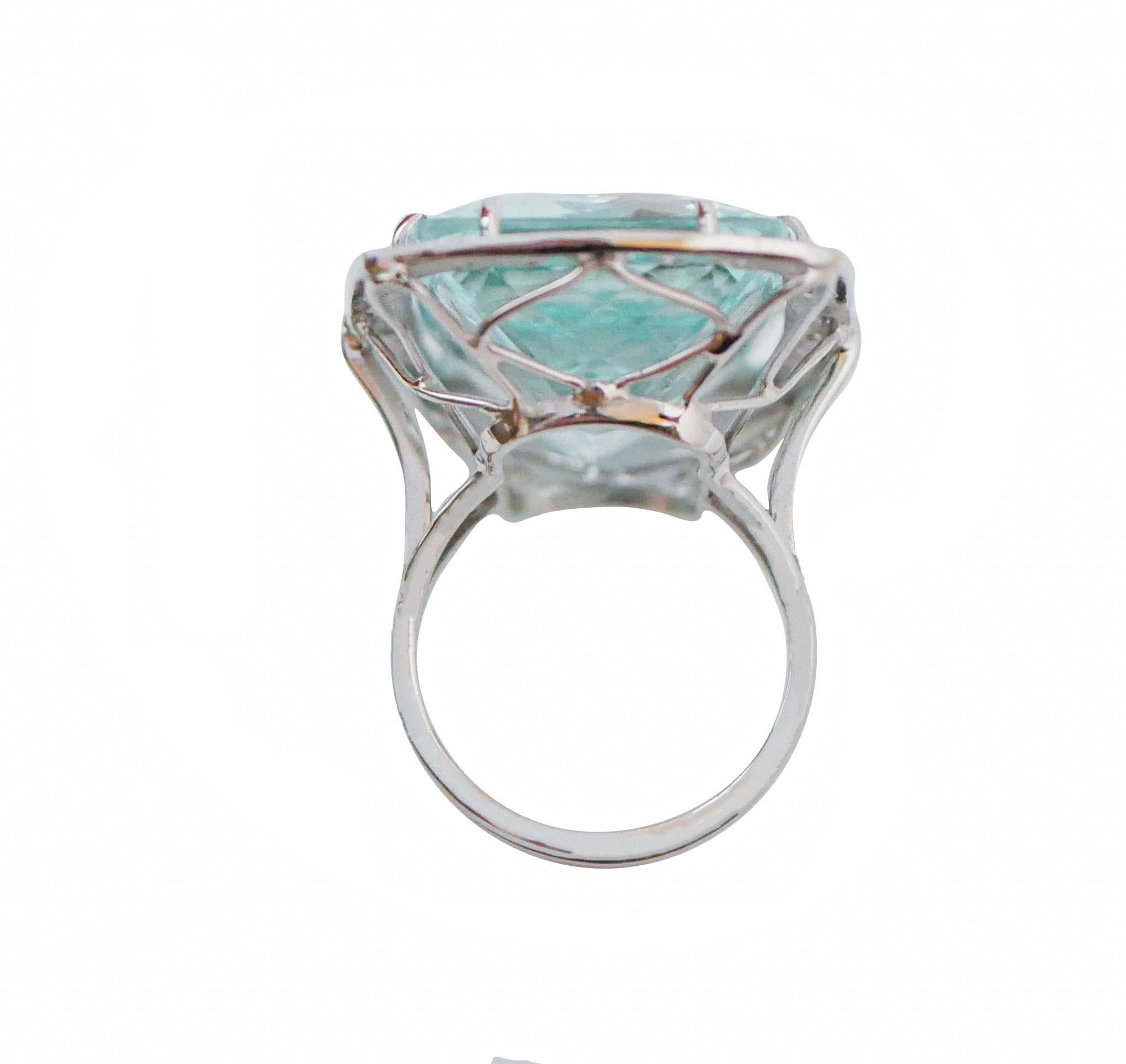 Retro Aquamarine, Diamonds,  14 Karat White Gold Ring. For Sale