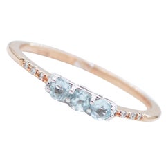 Anello moderno con acquamarina, diamanti, rosa e bianco Gokd a 18 carati