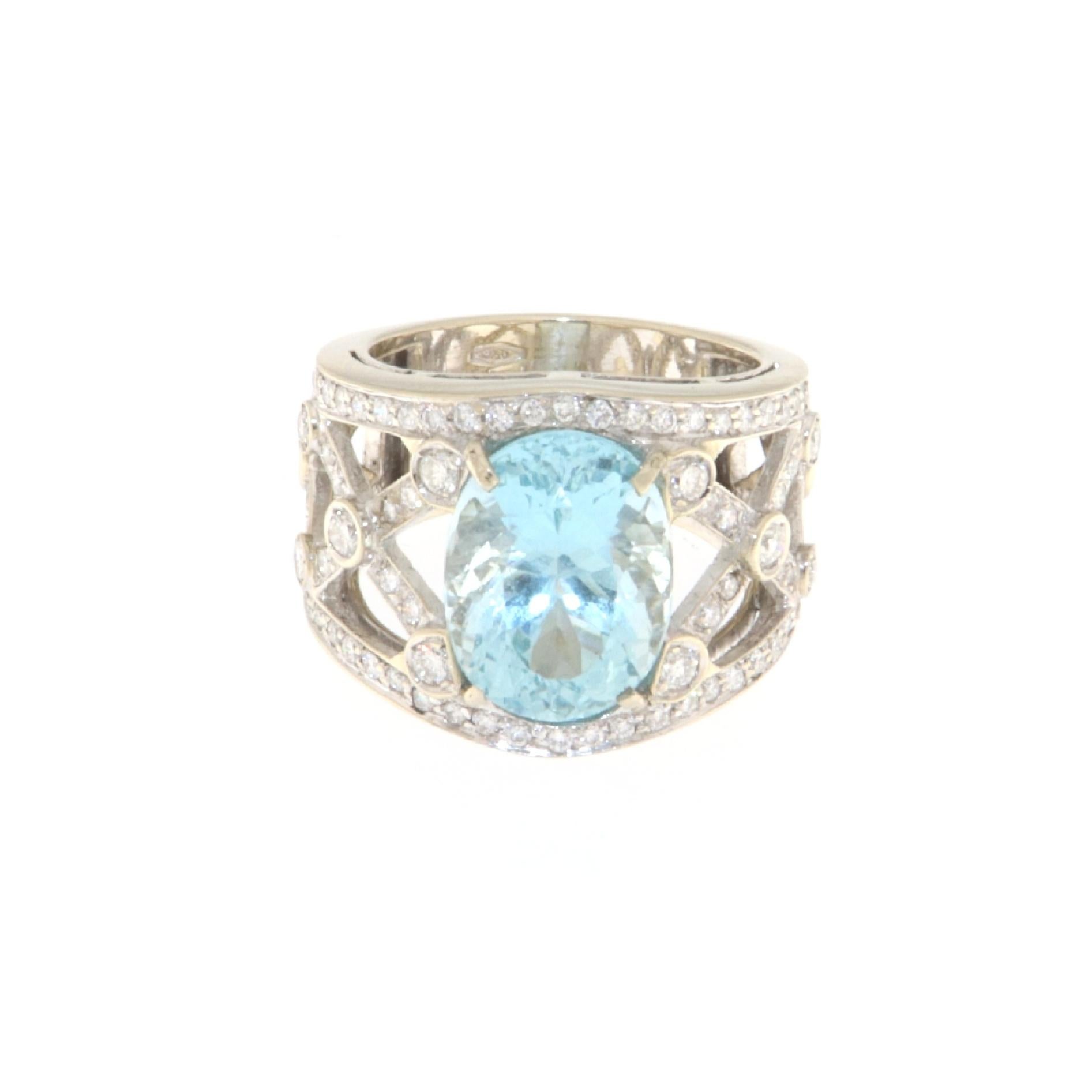 Women's Aquamarine Diamonds 18 Karat White Gold Band Ring For Sale