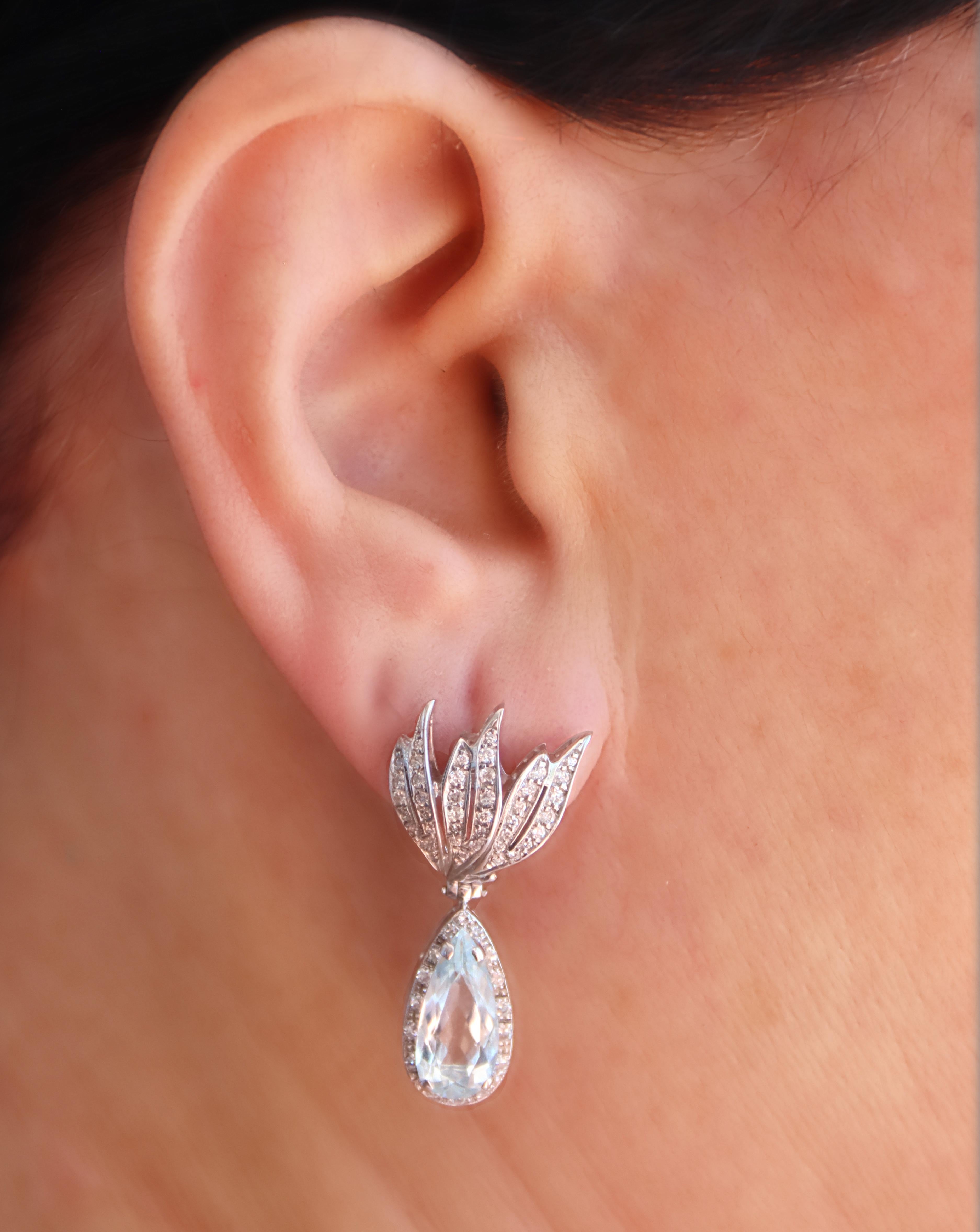 Aquamarine Diamonds 18 Karat White Gold Drop Earrings For Sale 1