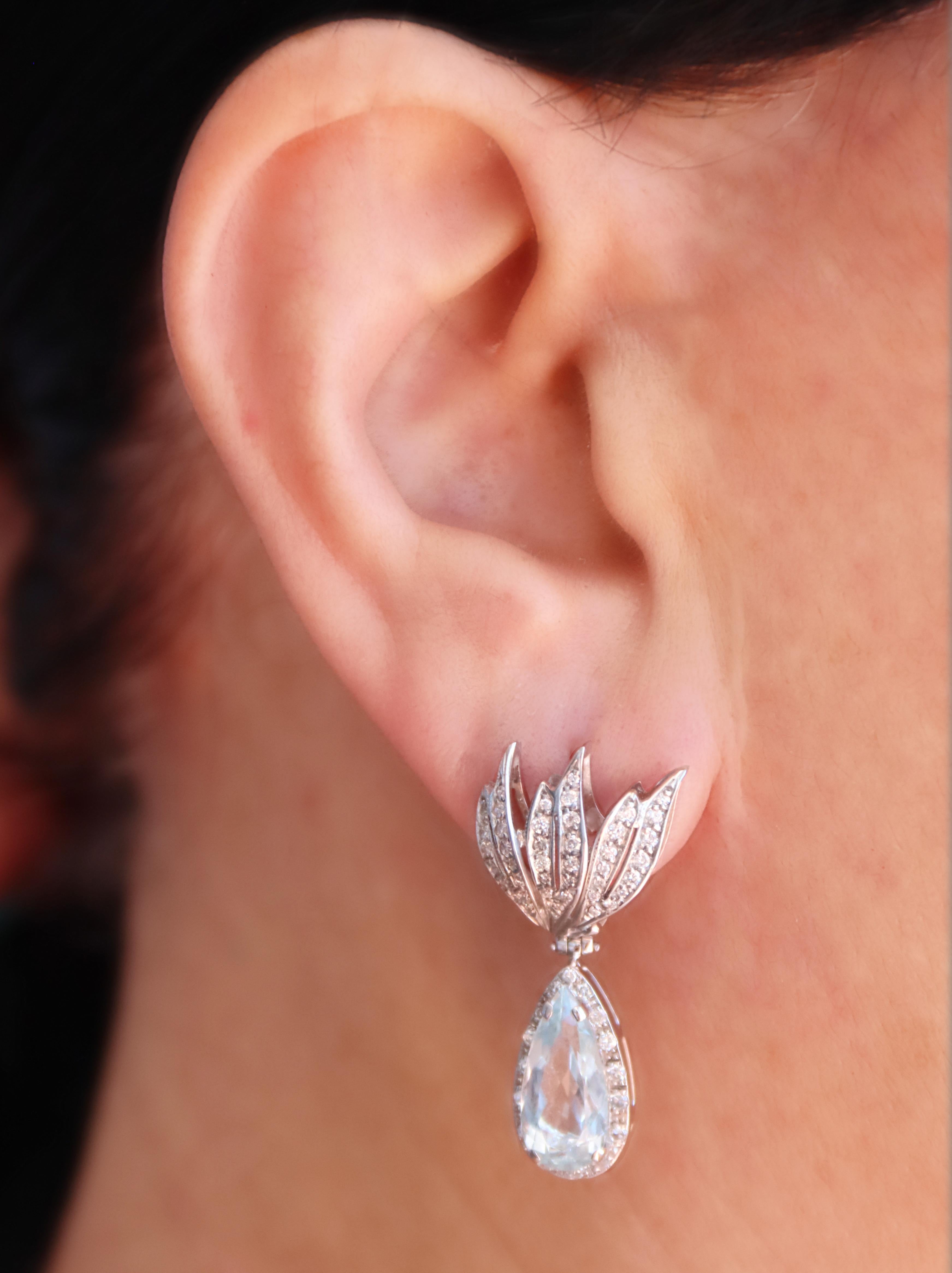 Aquamarine Diamonds 18 Karat White Gold Drop Earrings For Sale 3