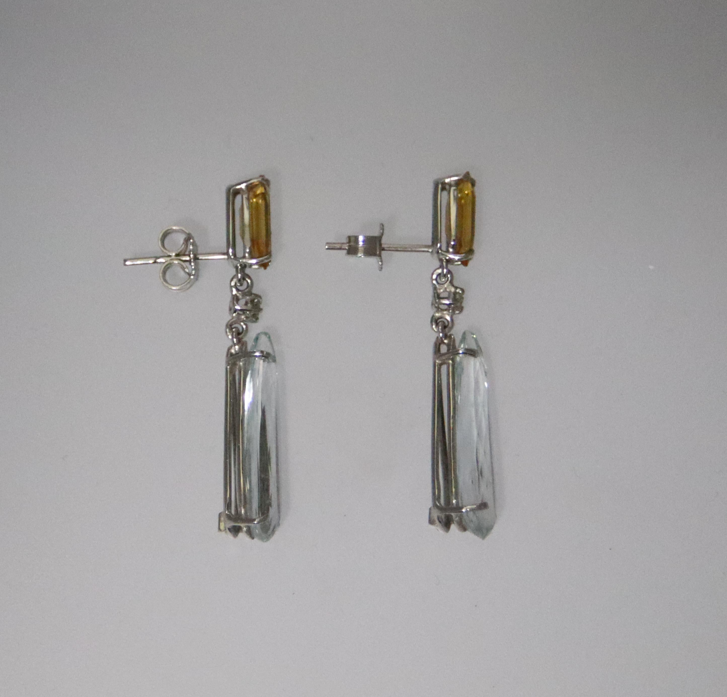 For any problems related to some materials contained in the items that do not allow shipping and require specific documents that require a particular period, please contact the seller with a private message to solve the problem.

Delicious earring