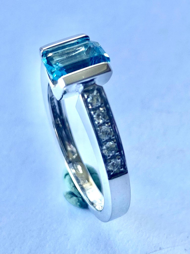 Aquamarine - Diamonds White Gold Ring, Alberti Gioielli, Valenza - Italy  For Sale at 1stDibs
