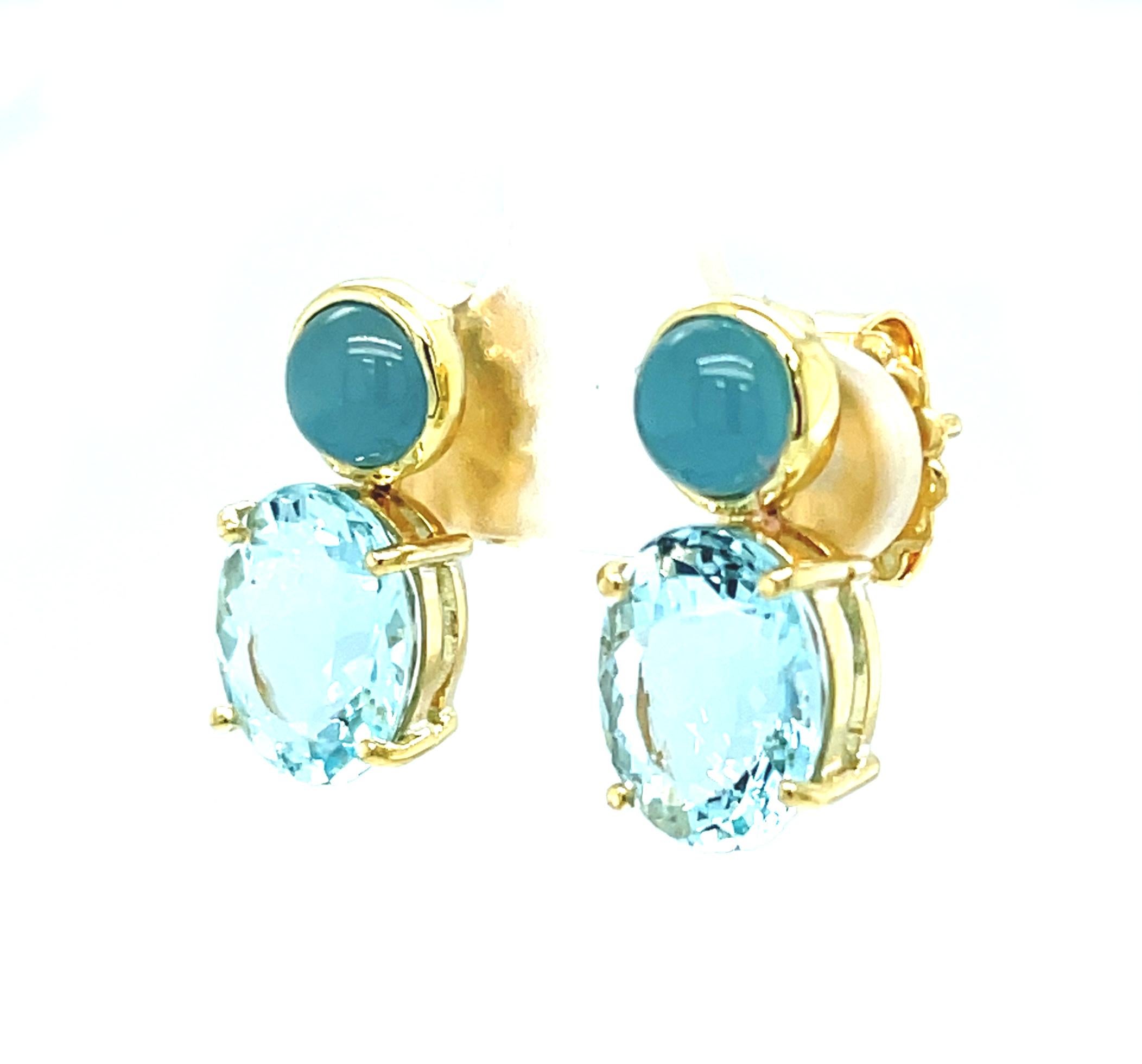 Women's or Men's  Aquamarine Drop Earrings in 18k Yellow Gold  For Sale