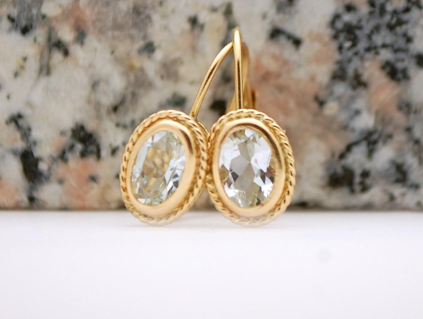 Aquamarine earrings 14KT gold leverback In New Condition For Sale In Boca Raton, FL