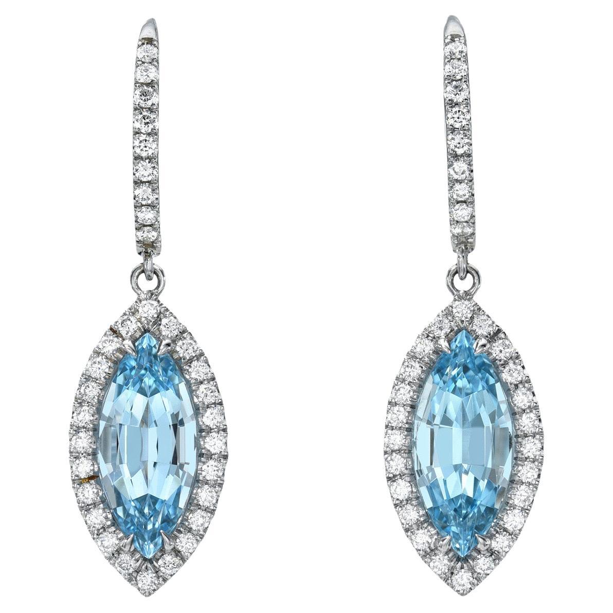 Elegantes Pendientes de Palanca de Oro Blanco de 18 K - Diamantes Brillantes Redondos  Merkaba