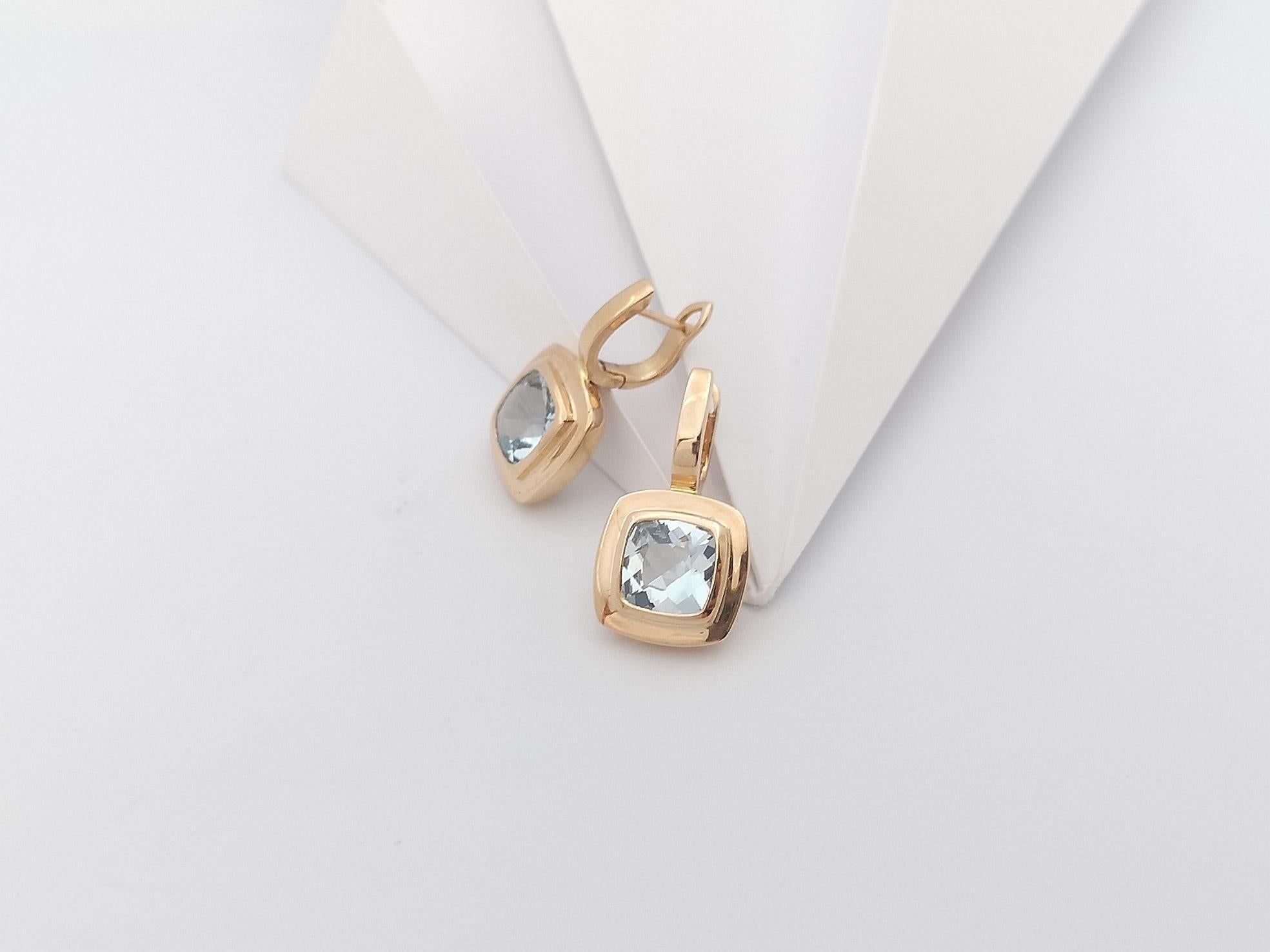 Aquamarine Earrings Set in 18 Karat Rose Gold Settings In New Condition For Sale In Bangkok, TH