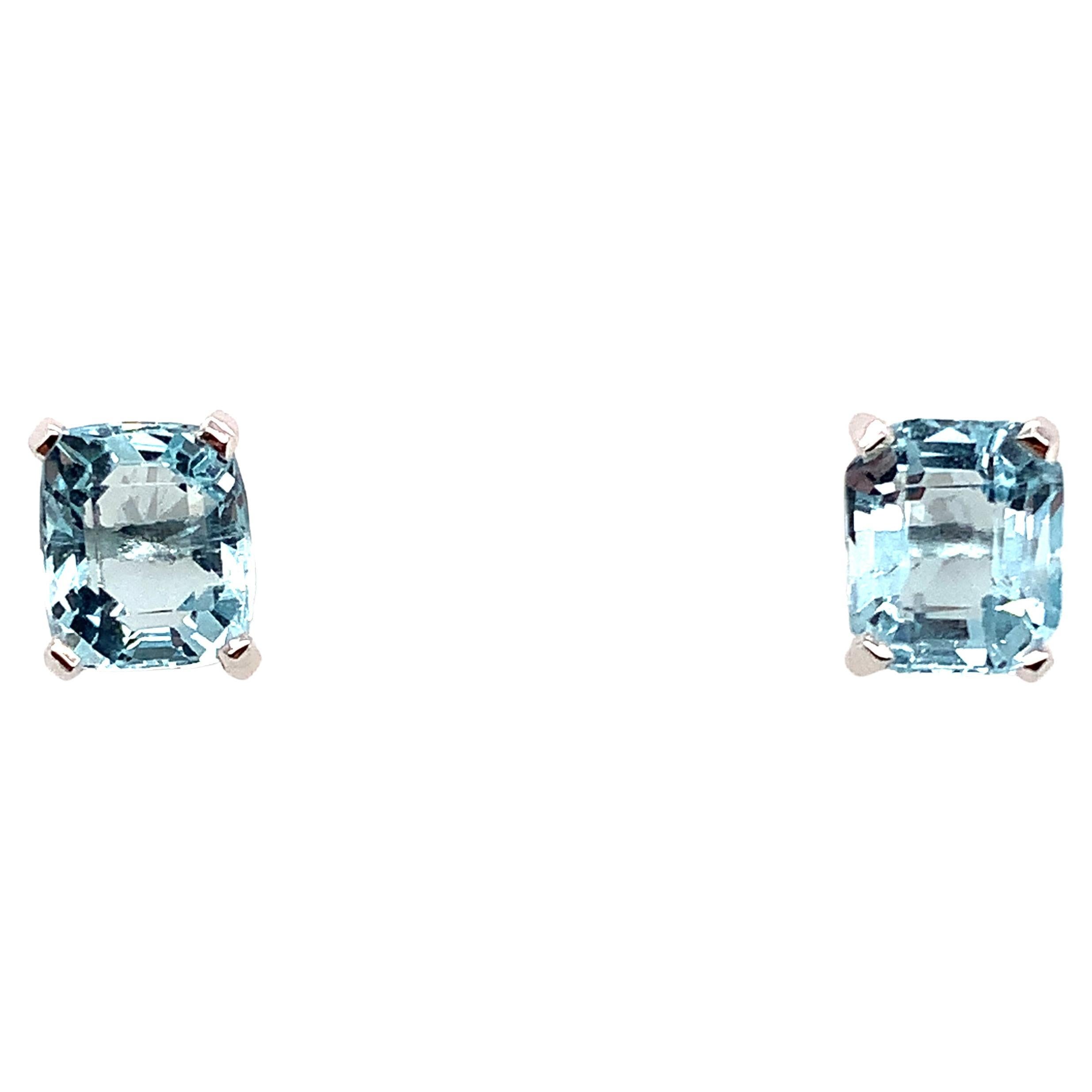 Aquamarine emerald cut solitaire stud earrings 18k white gold For Sale