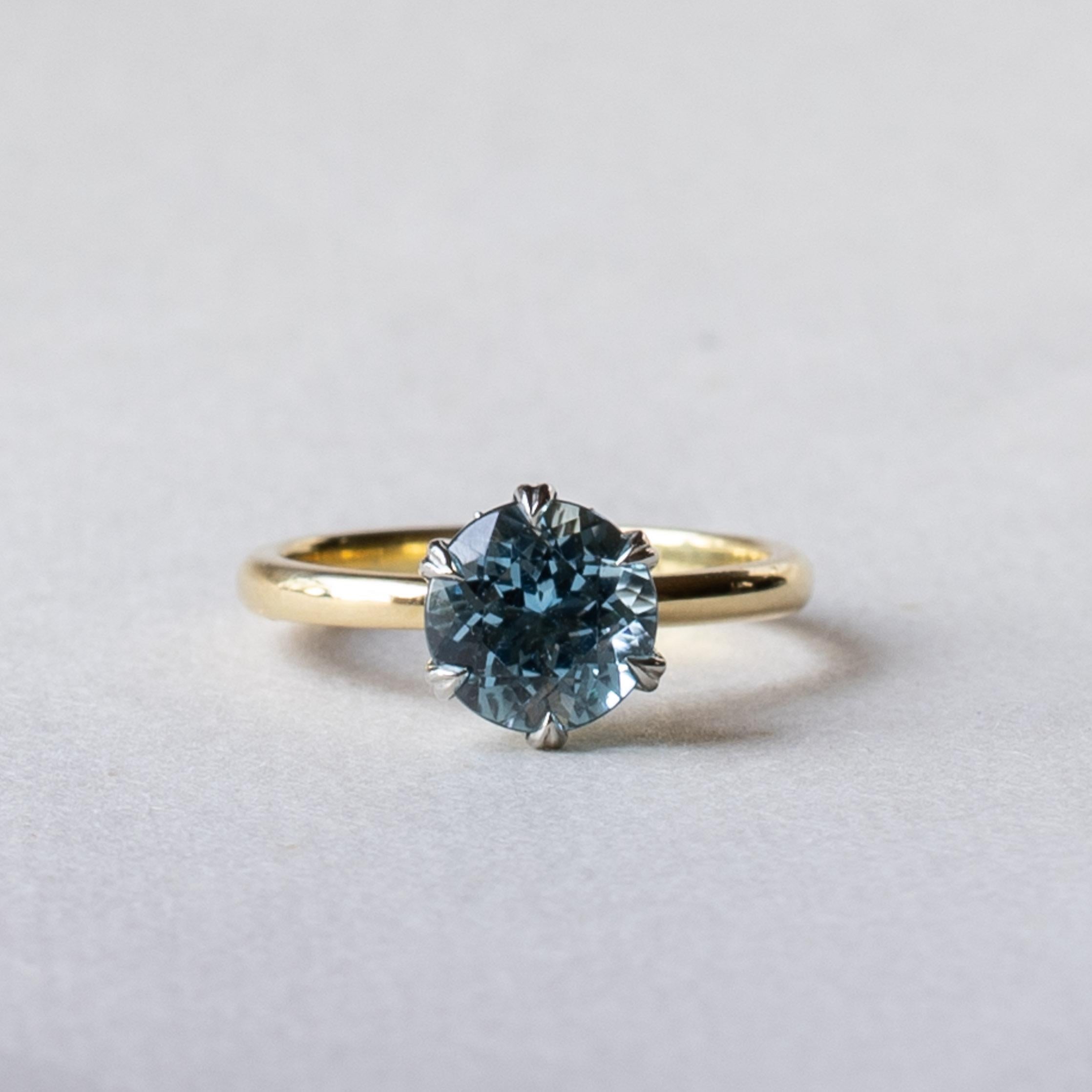 Anello di fidanzamento con acquamarina in vendita 2
